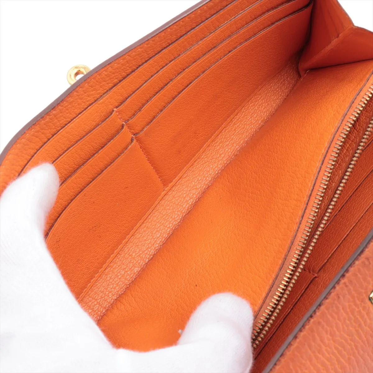 Kelly Wallet Chevre Mysore Long Wallet Orange Gold Hardware N: 2010 Hardware is loose. — view 4