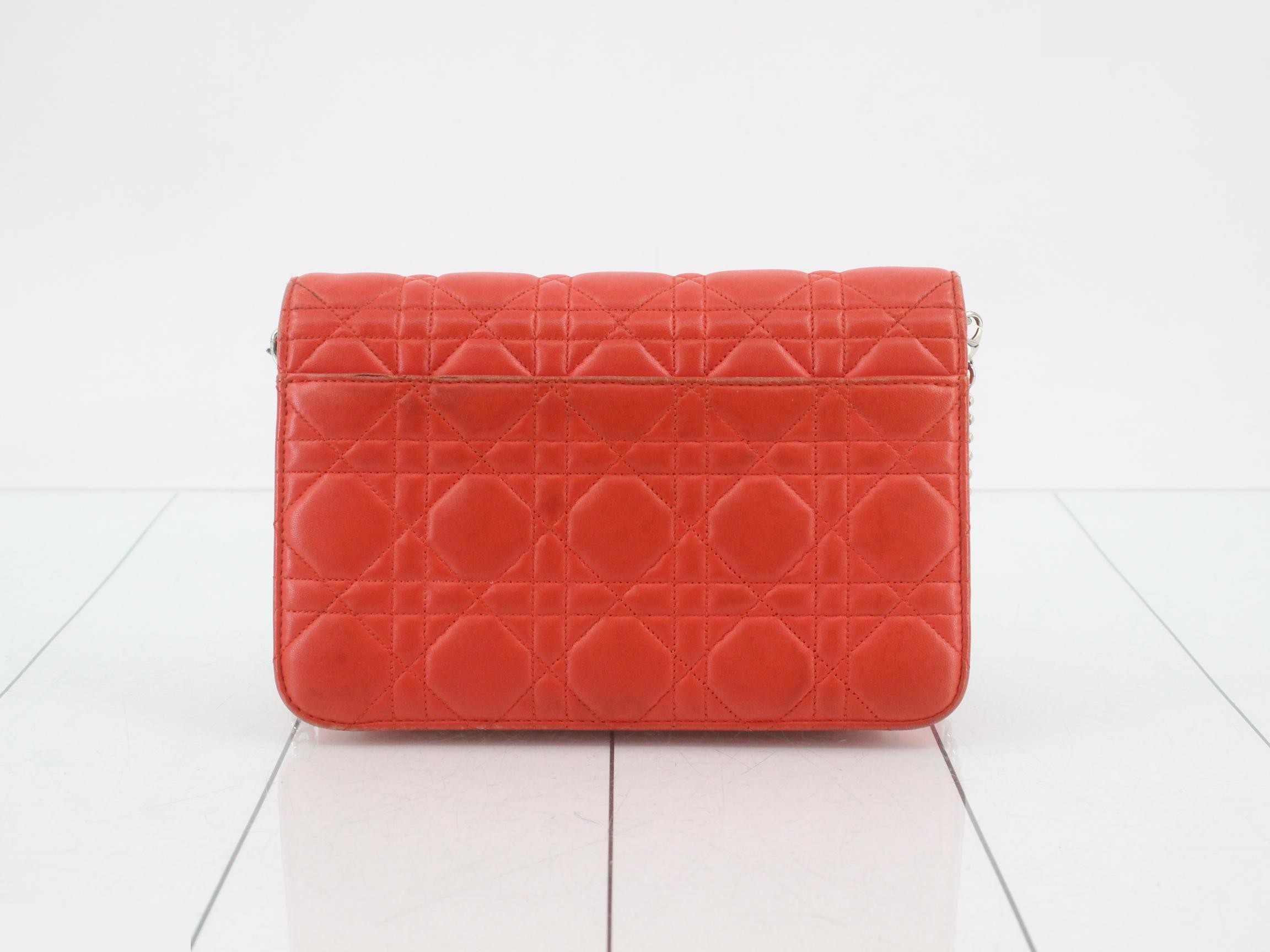 Cannage Shoulder Bag Chain Wallet — view 2