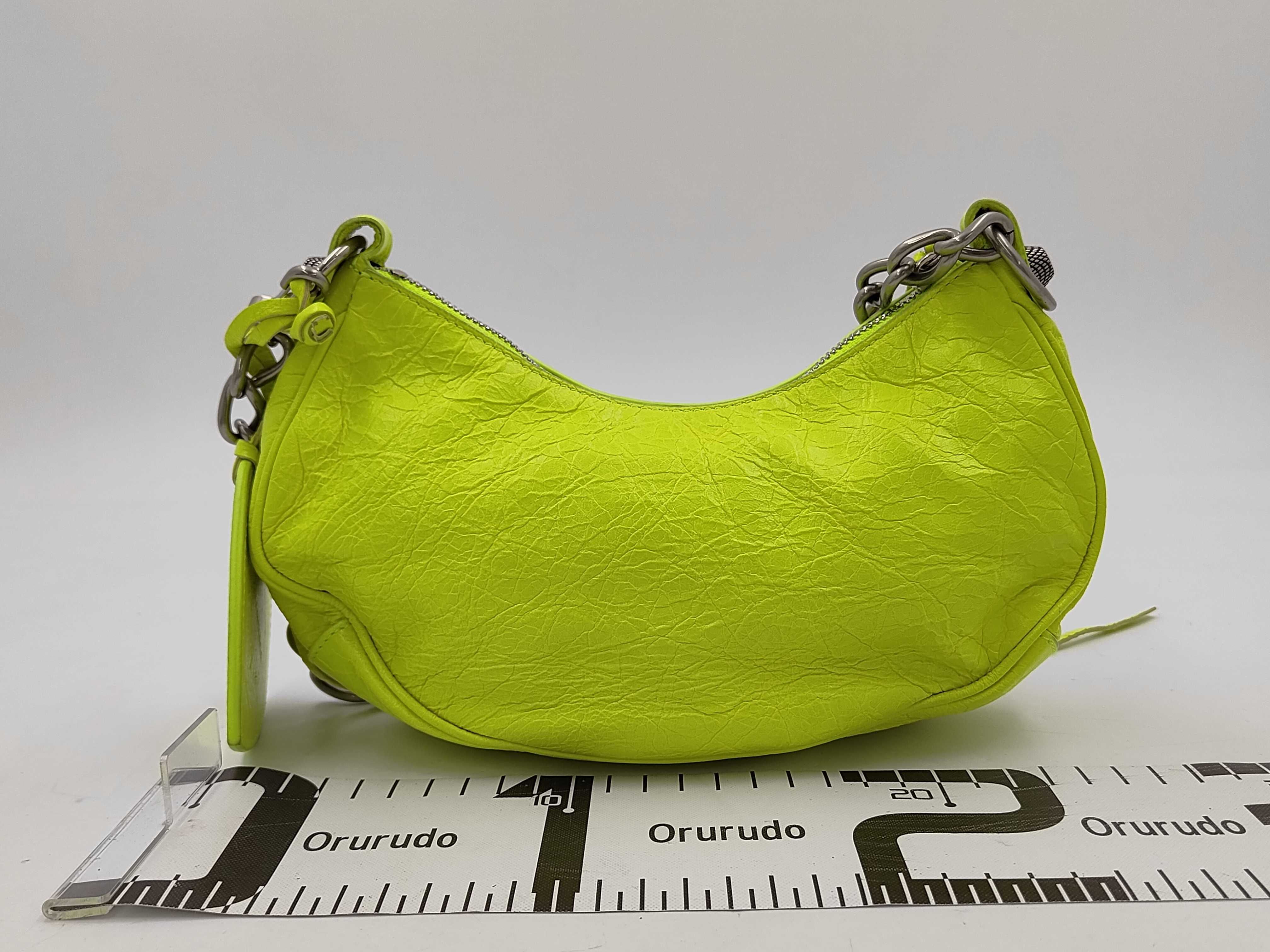 Le Cagole Shoulder Bag — view 2