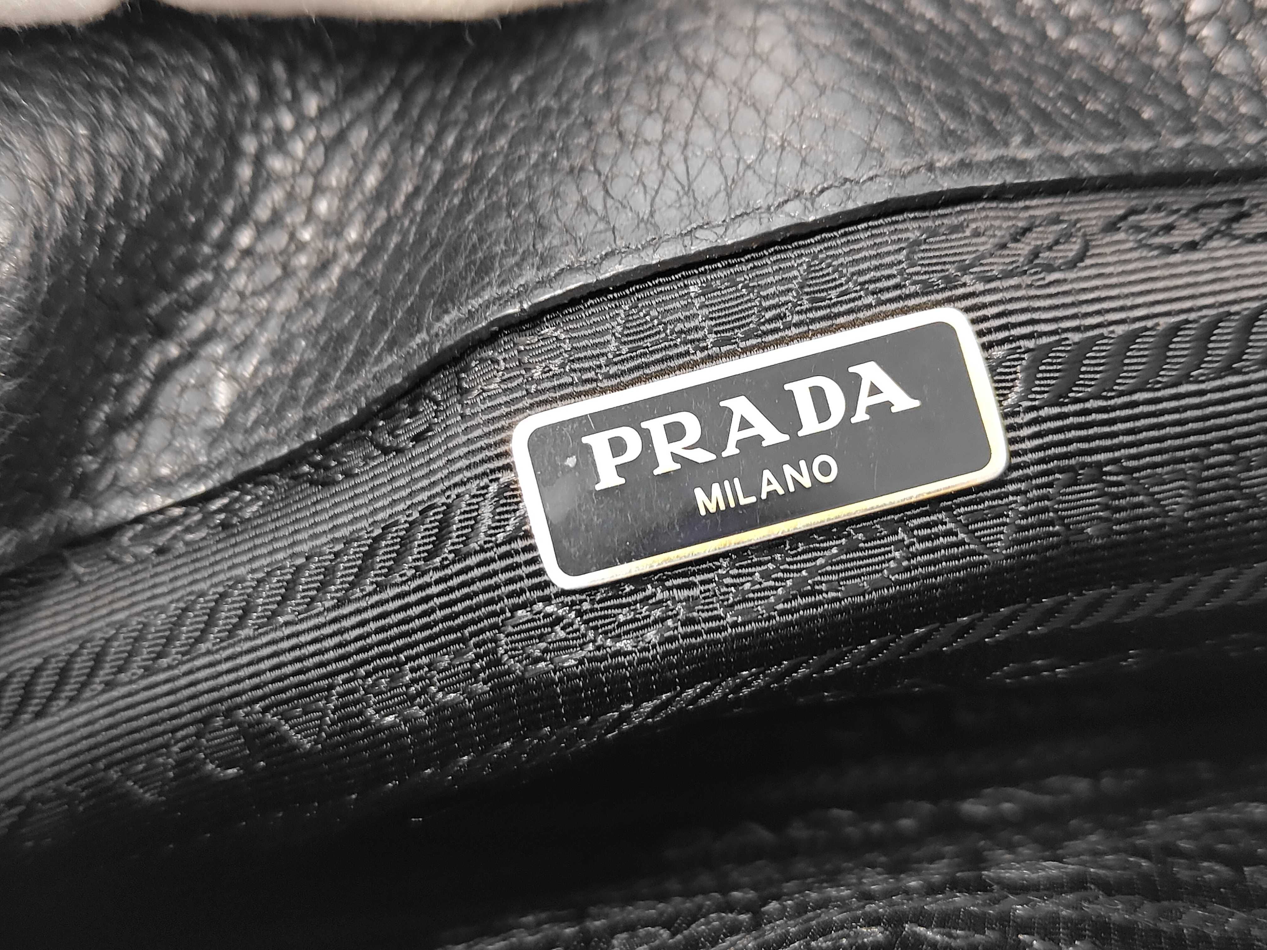 Vitello Shoulder Bag — view 10