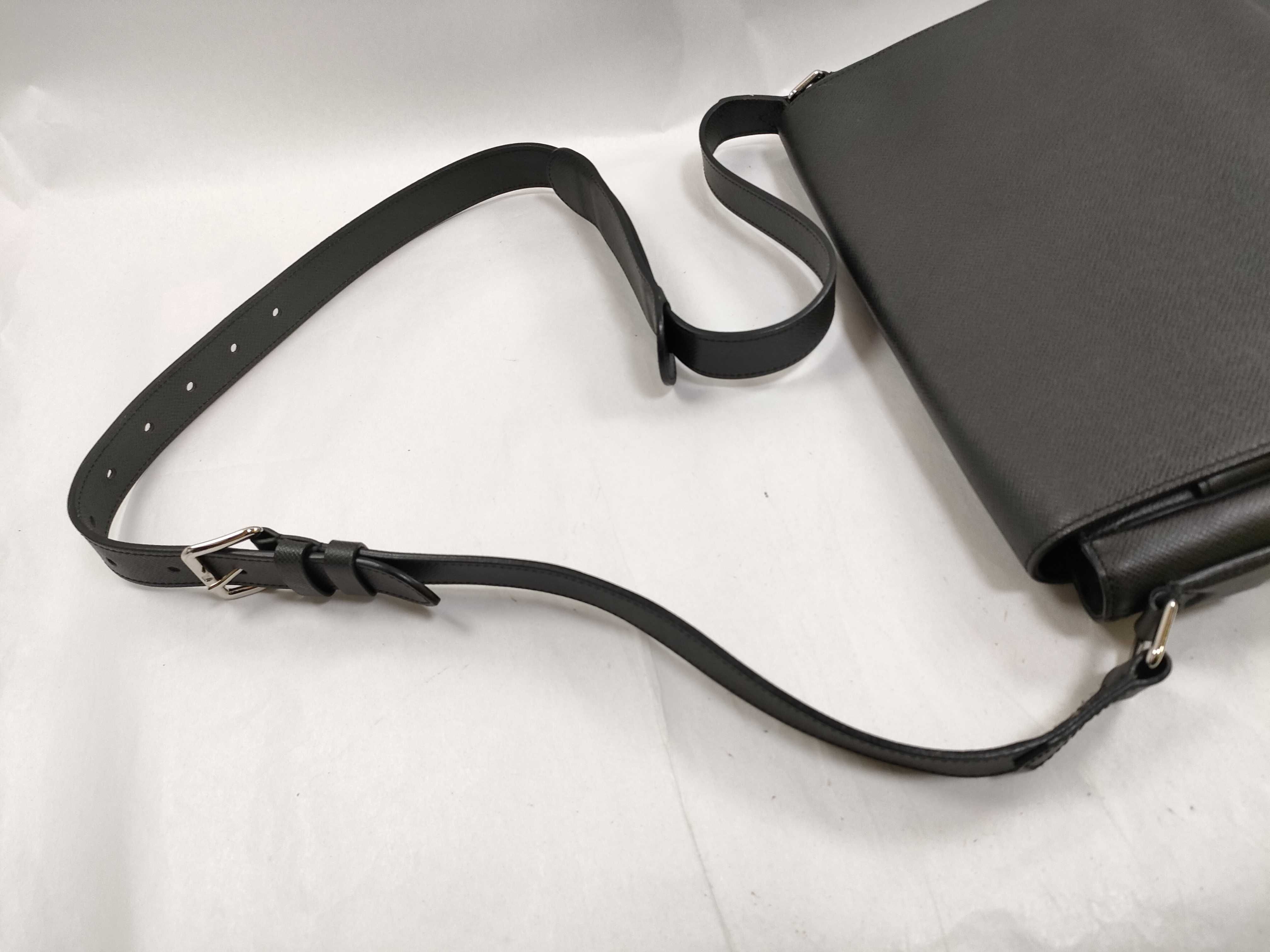 Taiga Shoulder Bag — view 3