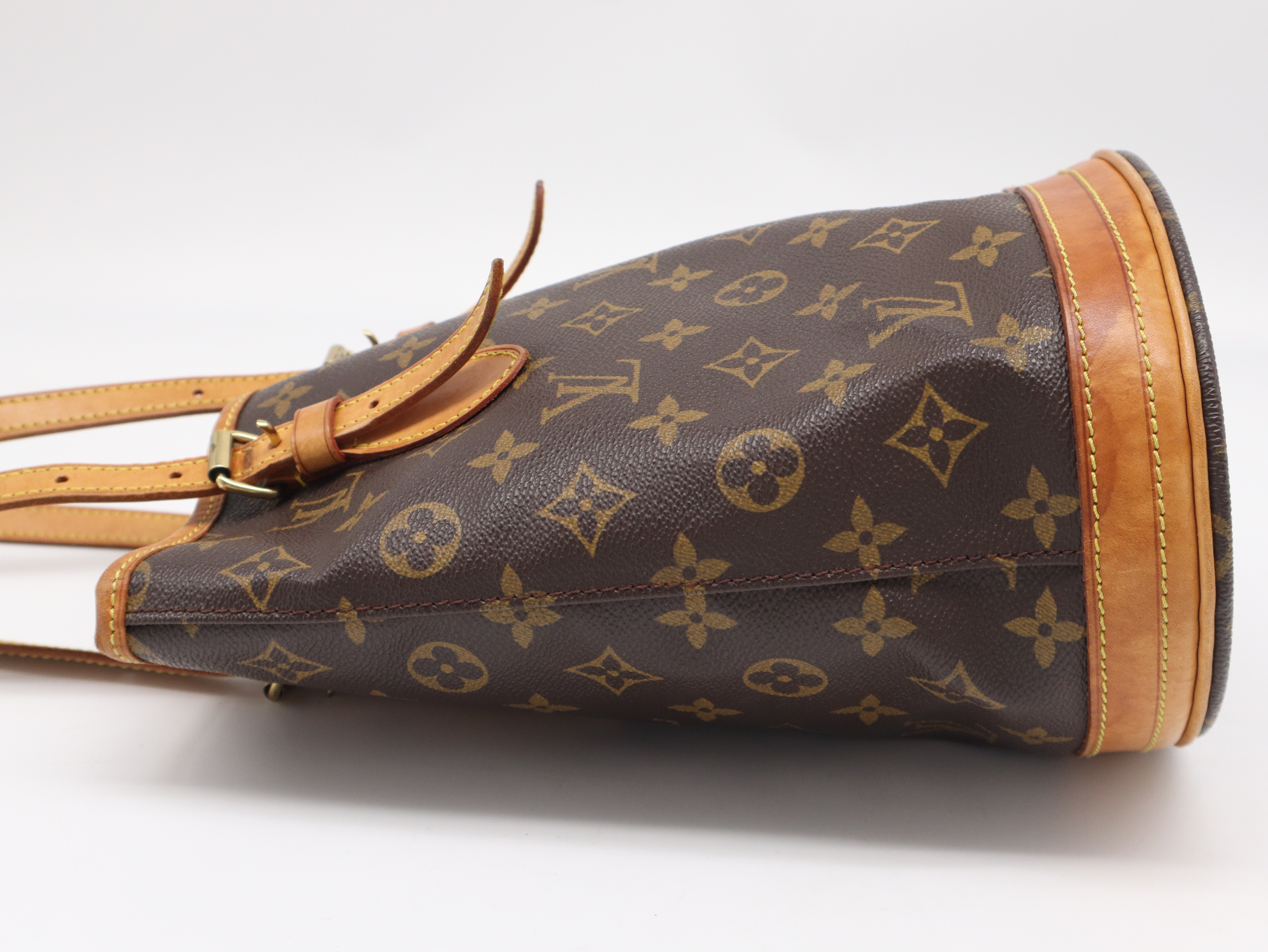 M42238 Monogram Bucket PM Tote Bag — view 3
