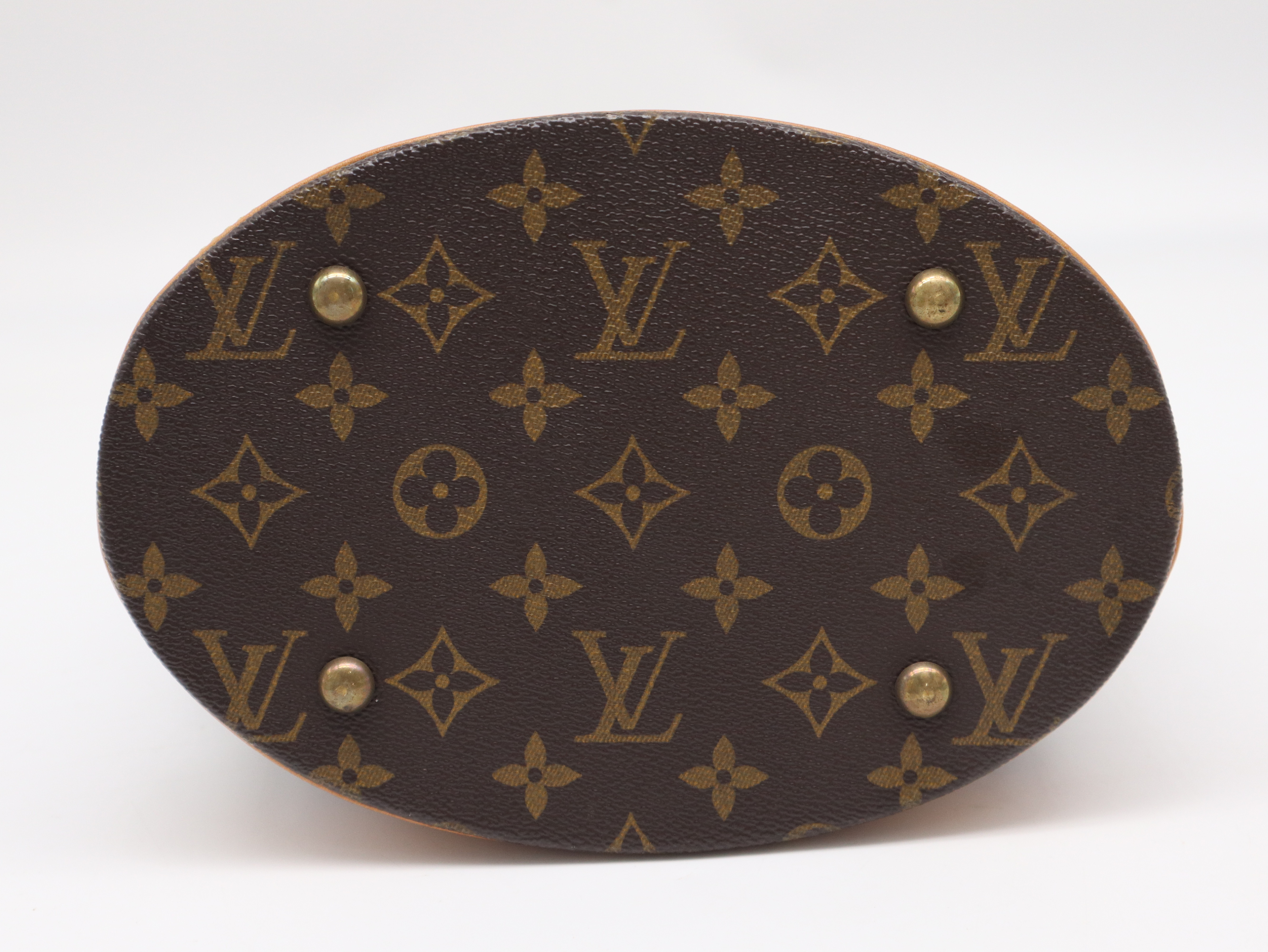 M42238 Monogram Bucket PM Tote Bag — view 5