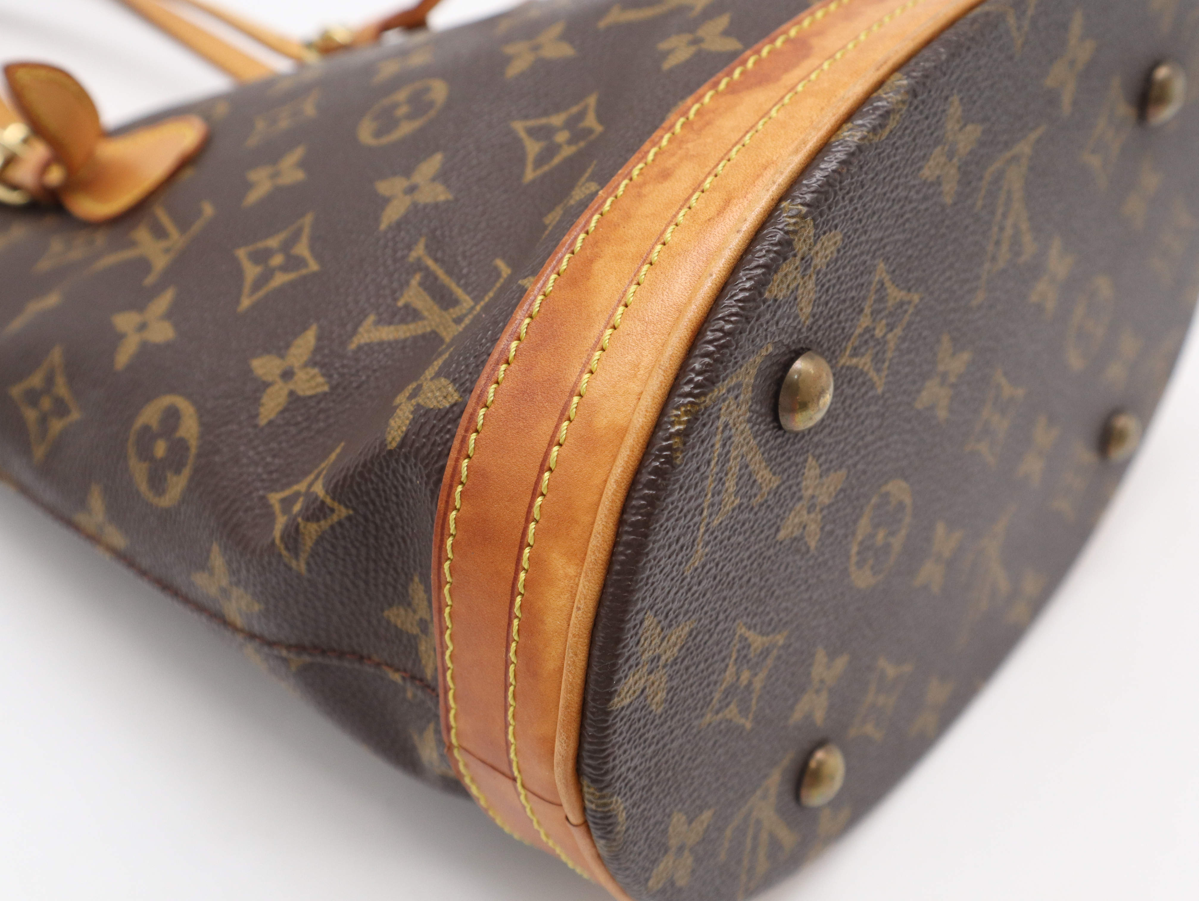M42238 Monogram Bucket PM Tote Bag — view 10