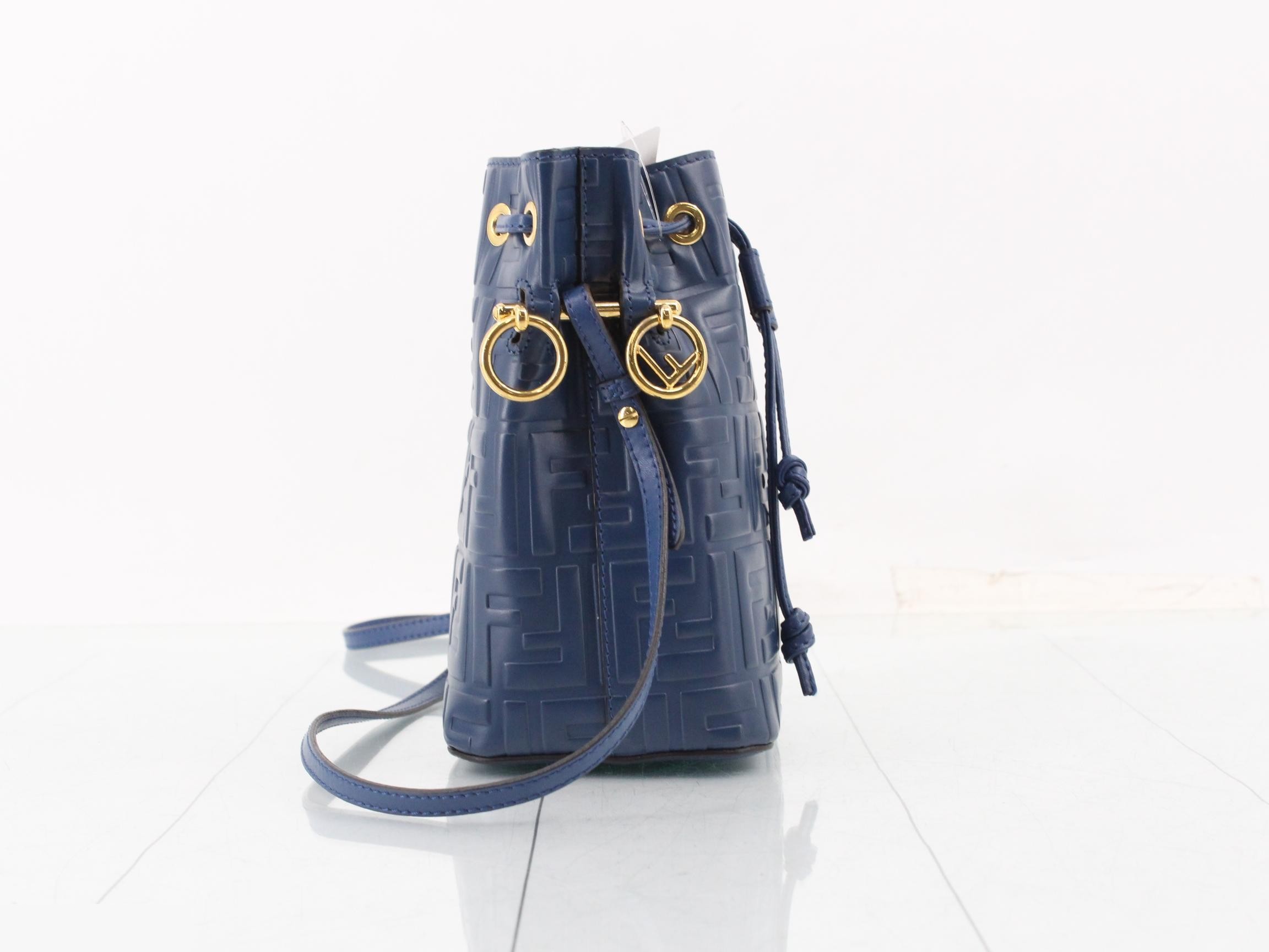 Montresor Leather 2-Way Shoulder Bag — view 4