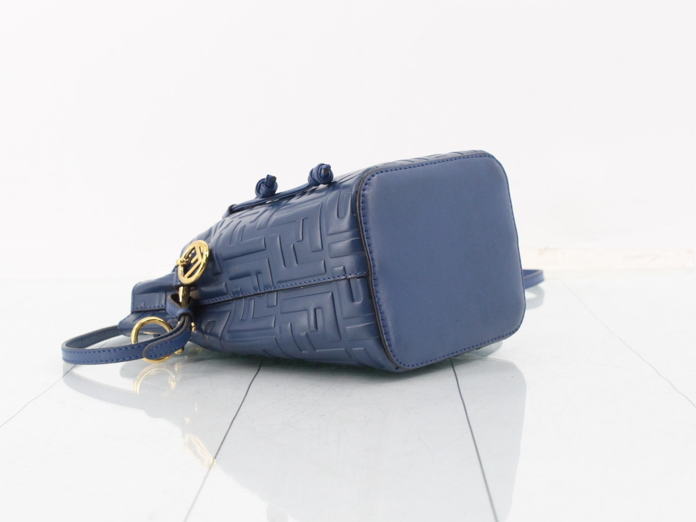 Montresor Leather 2-Way Shoulder Bag — view 5