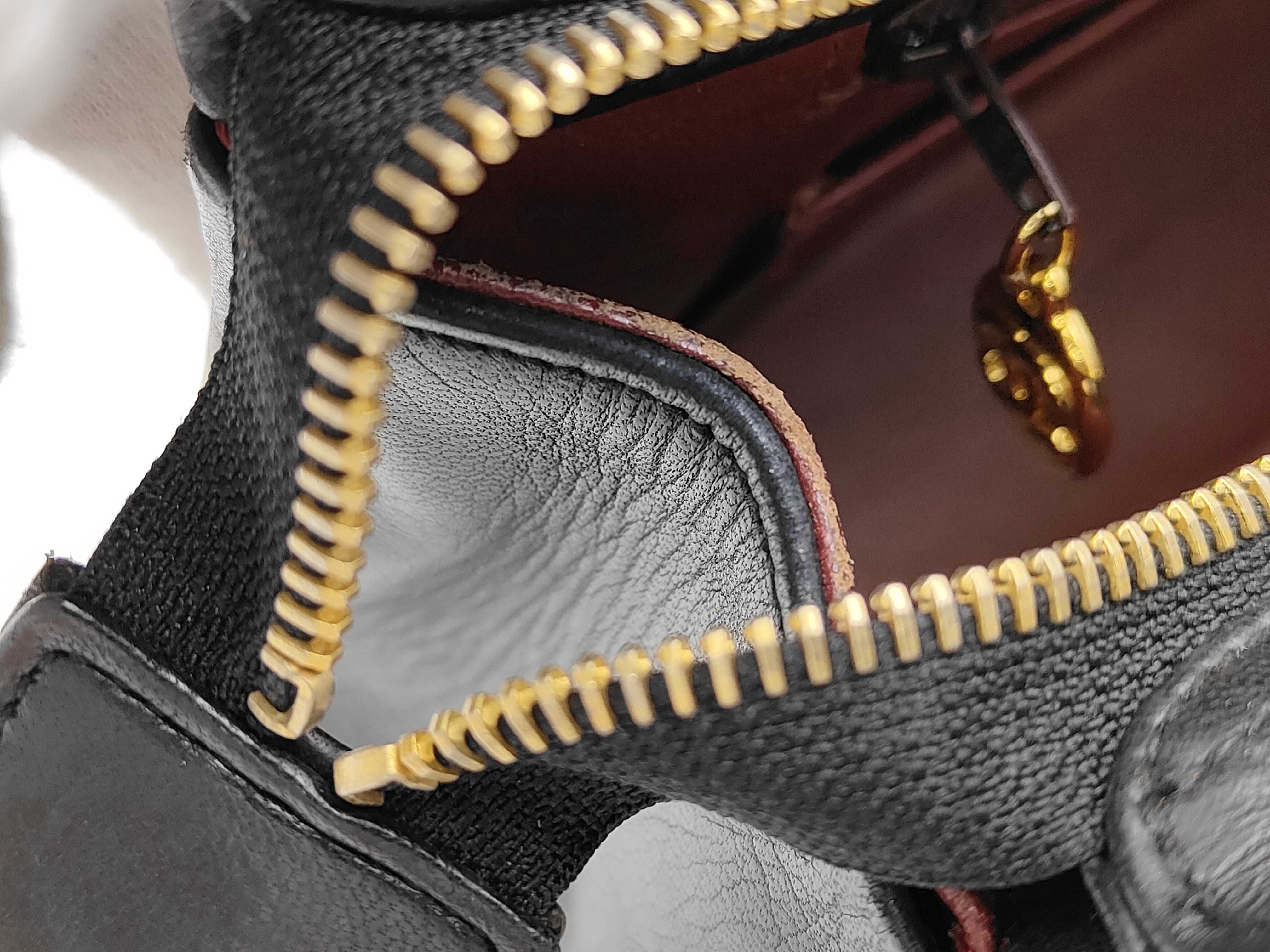 Matelassé Chain Shoulder Bag, Lambskin, Black with Gold Hardware, with Original Seal, Serial Number 1 — view 9