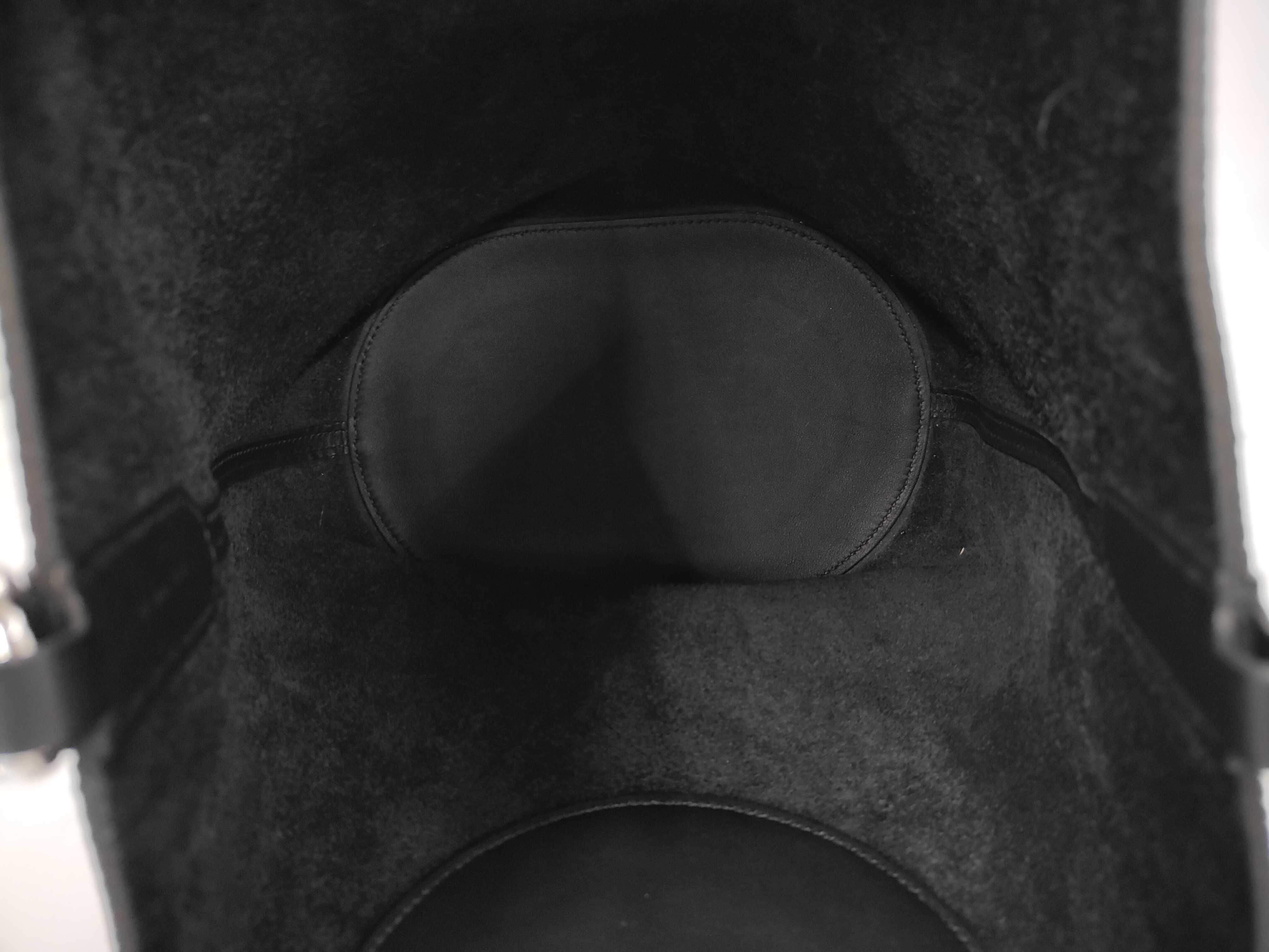 In the Loop 23 Handbag, Leather, B Stamp, Black Handbag — view 8