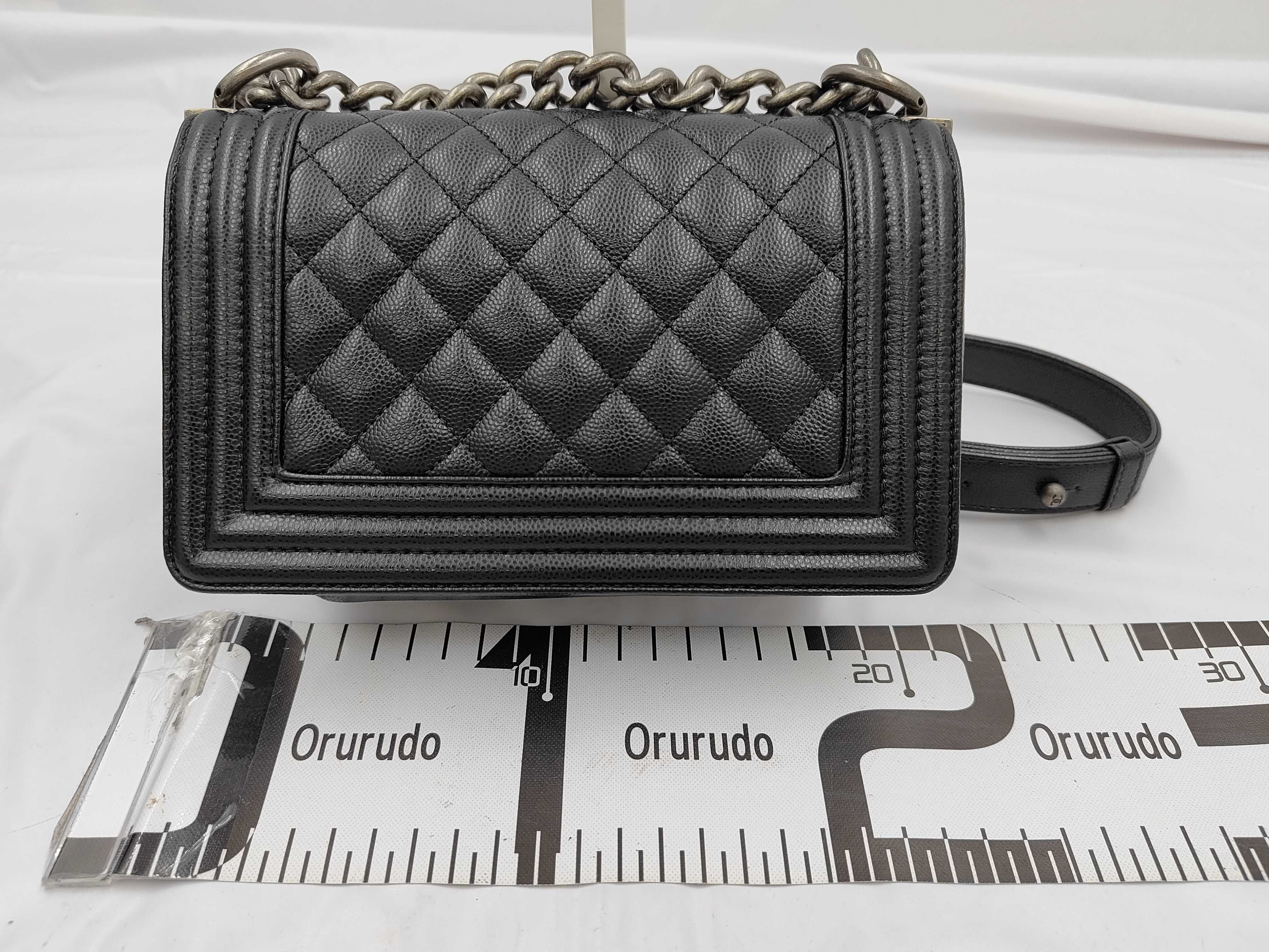 Boy Chanel Small Caviar Skin Black Silver Hardware Serial Number 26 Series Black Shoulder Bag — view 2