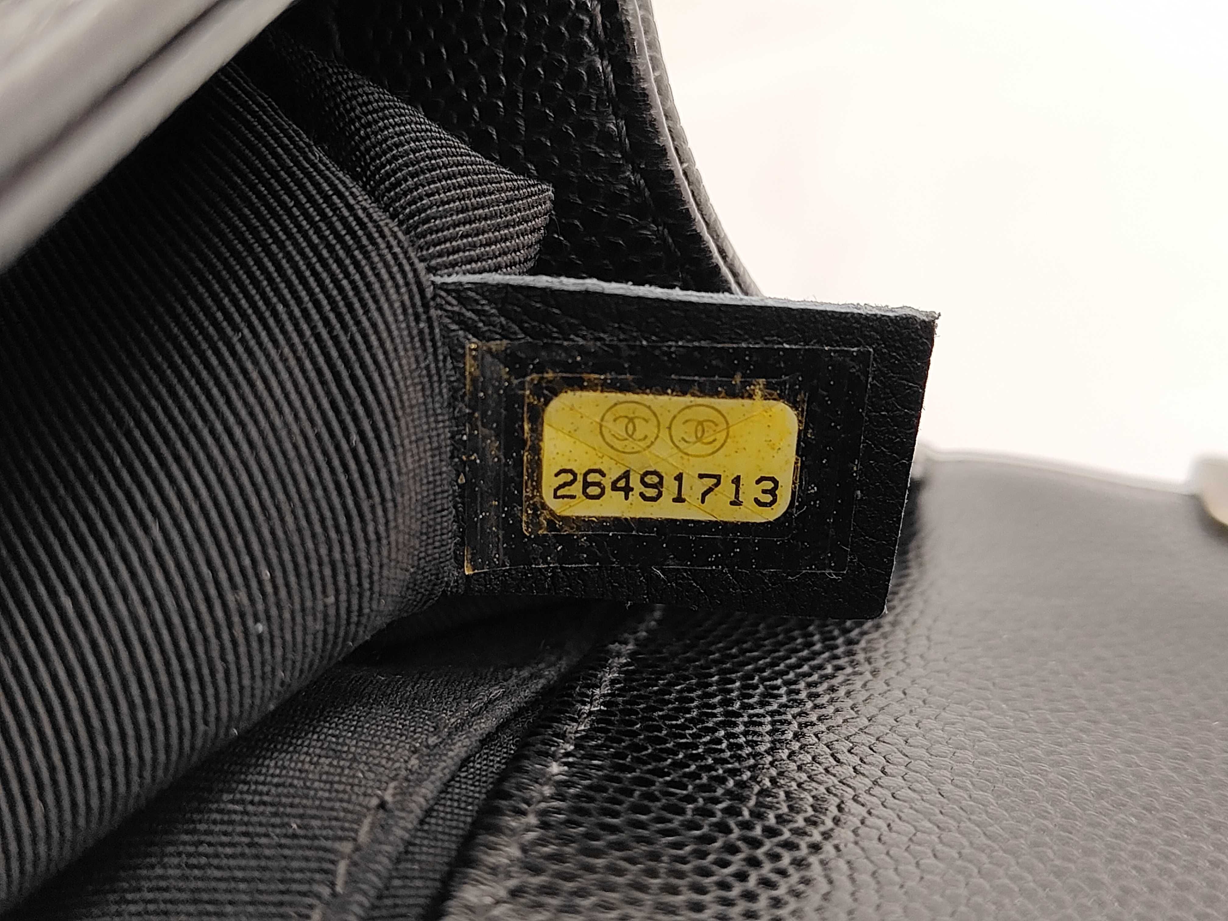 Boy Chanel Small Caviar Skin Black Silver Hardware Serial Number 26 Series Black Shoulder Bag — view 12