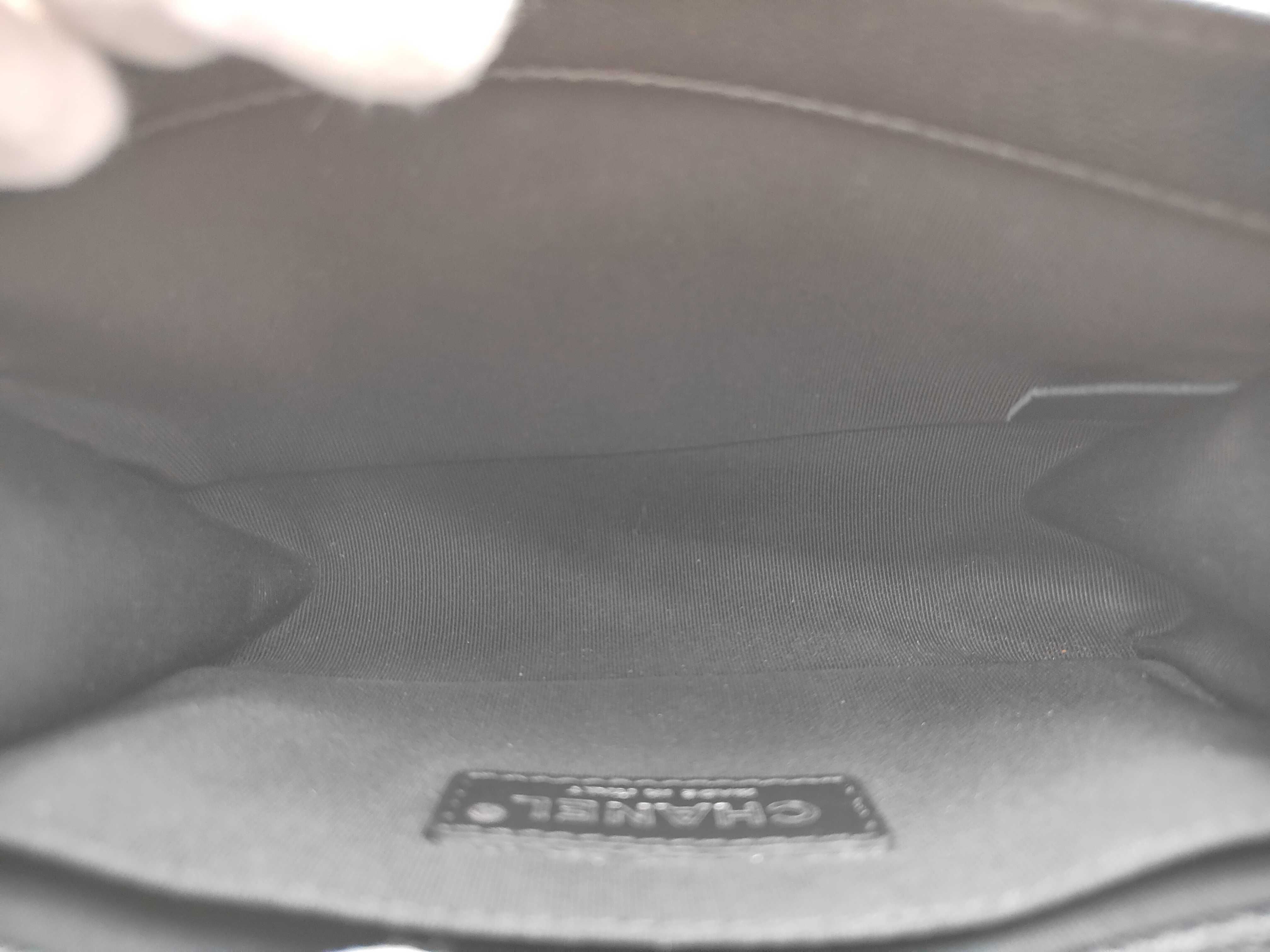 Boy Chanel Small Caviar Skin Black Silver Hardware Serial Number 26 Series Black Shoulder Bag — view 10