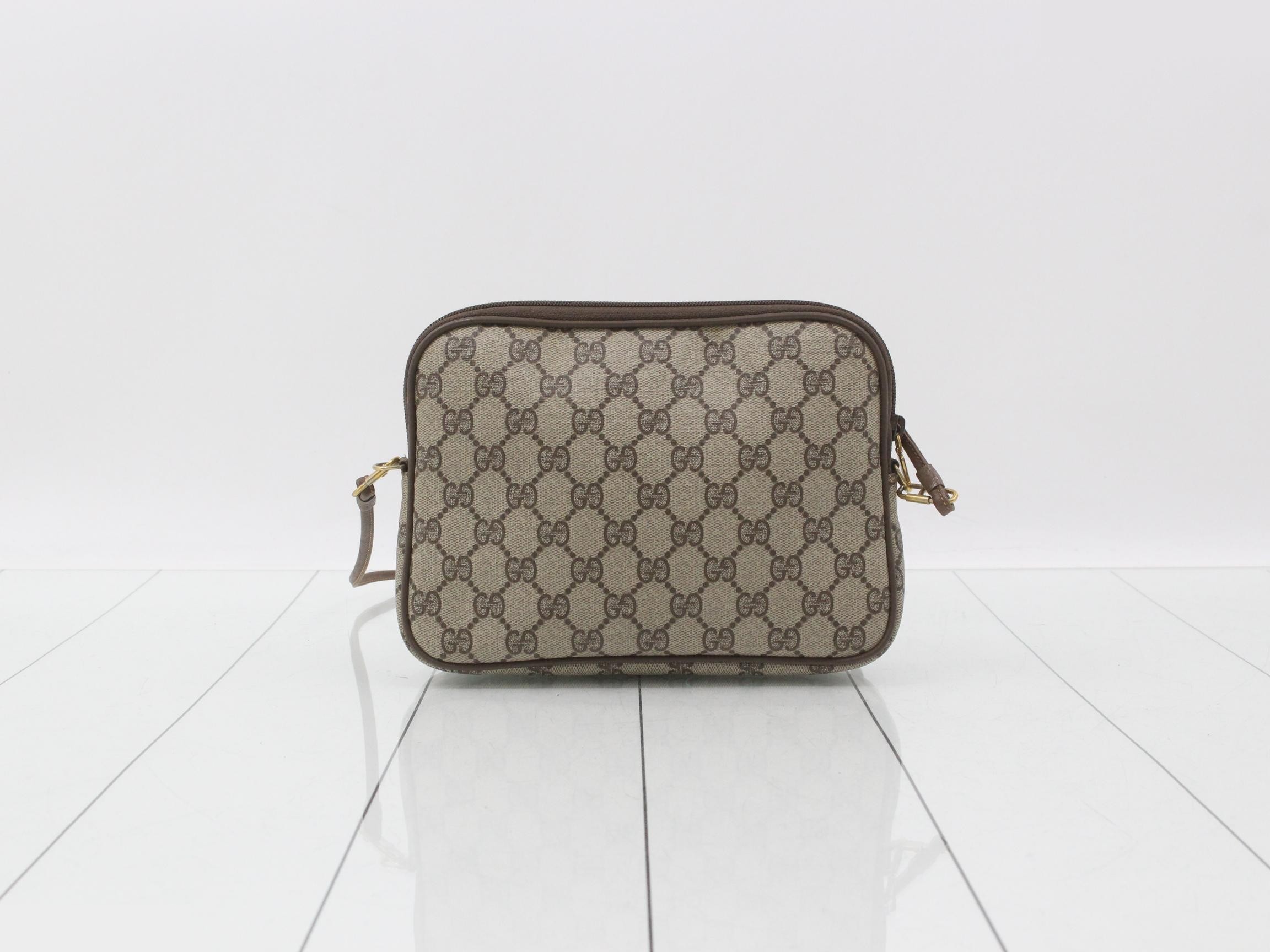GG Supreme Old Gucci Shoulder Bag — view 2