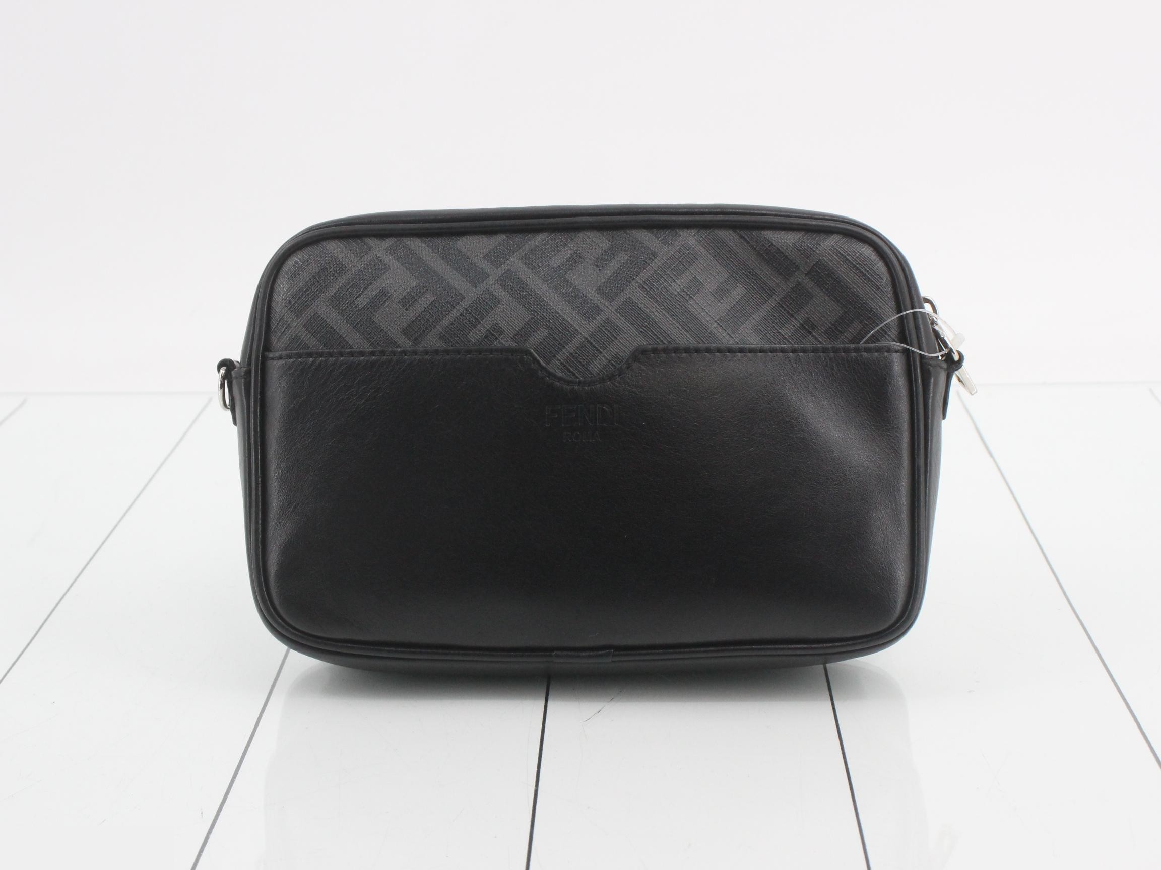 7M0286 ZUCCA Logo Second Bag, Leather, Black — view 2