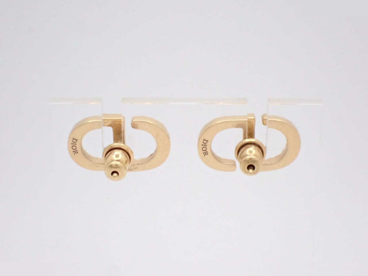 Other lines: Precious metals and earrings — view 2
