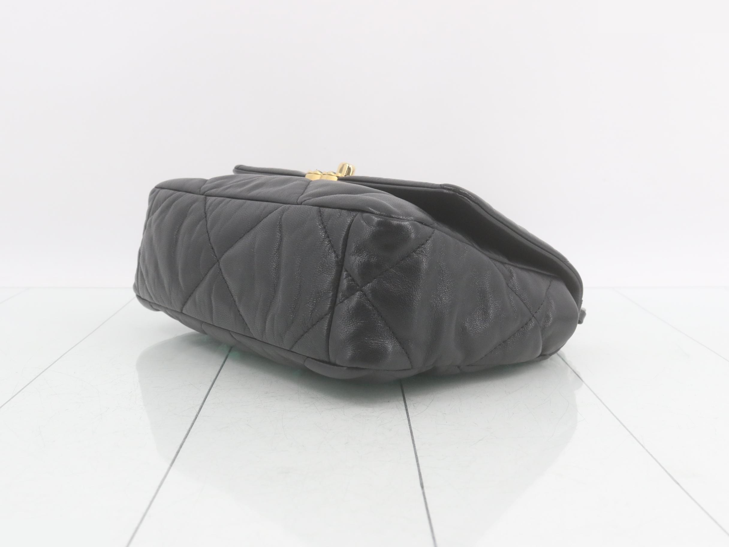 19 Black — view 6