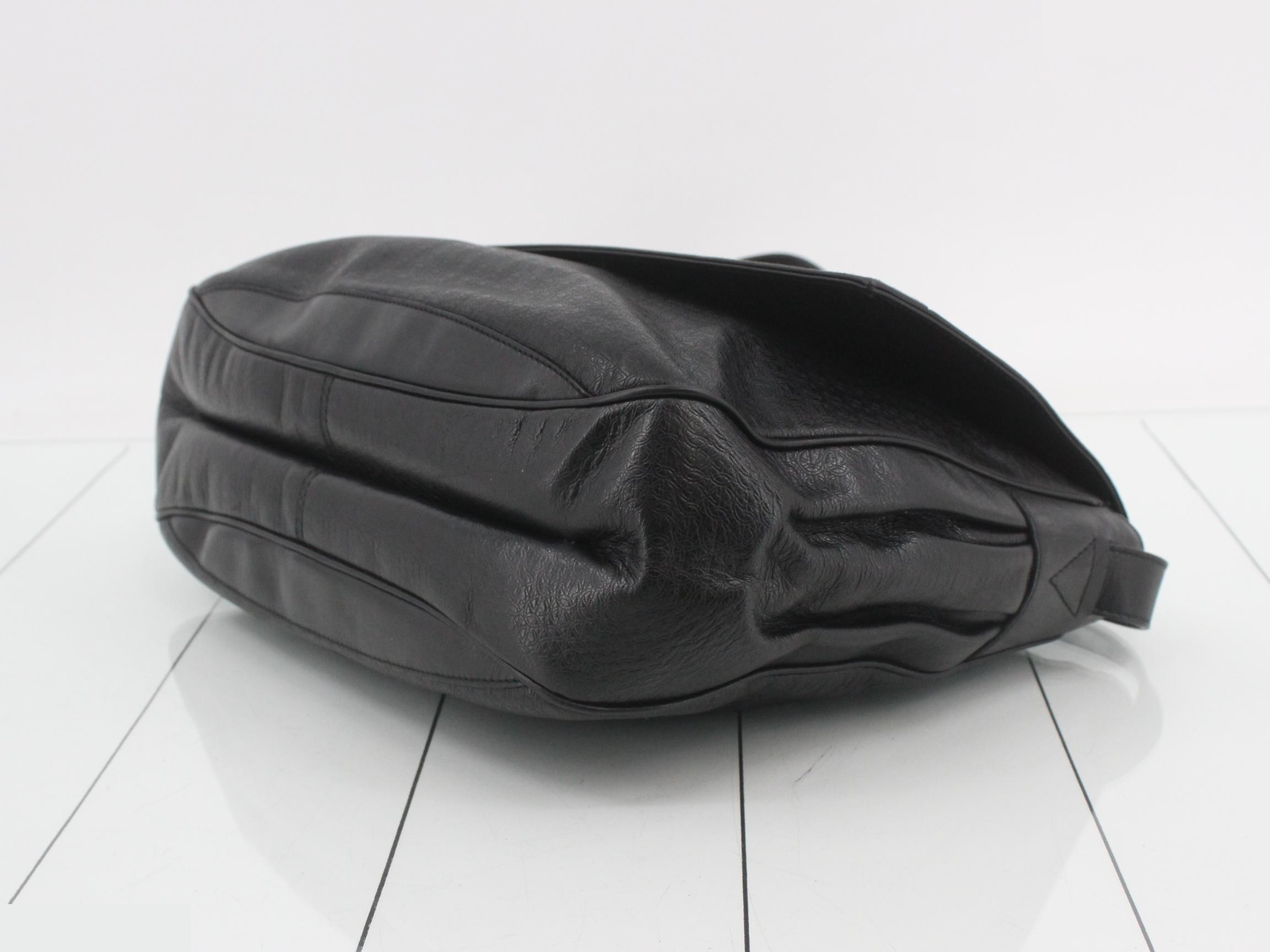 Vintage Gucci shoulder bag, men's/women's, black, cross-body, GG — view 6