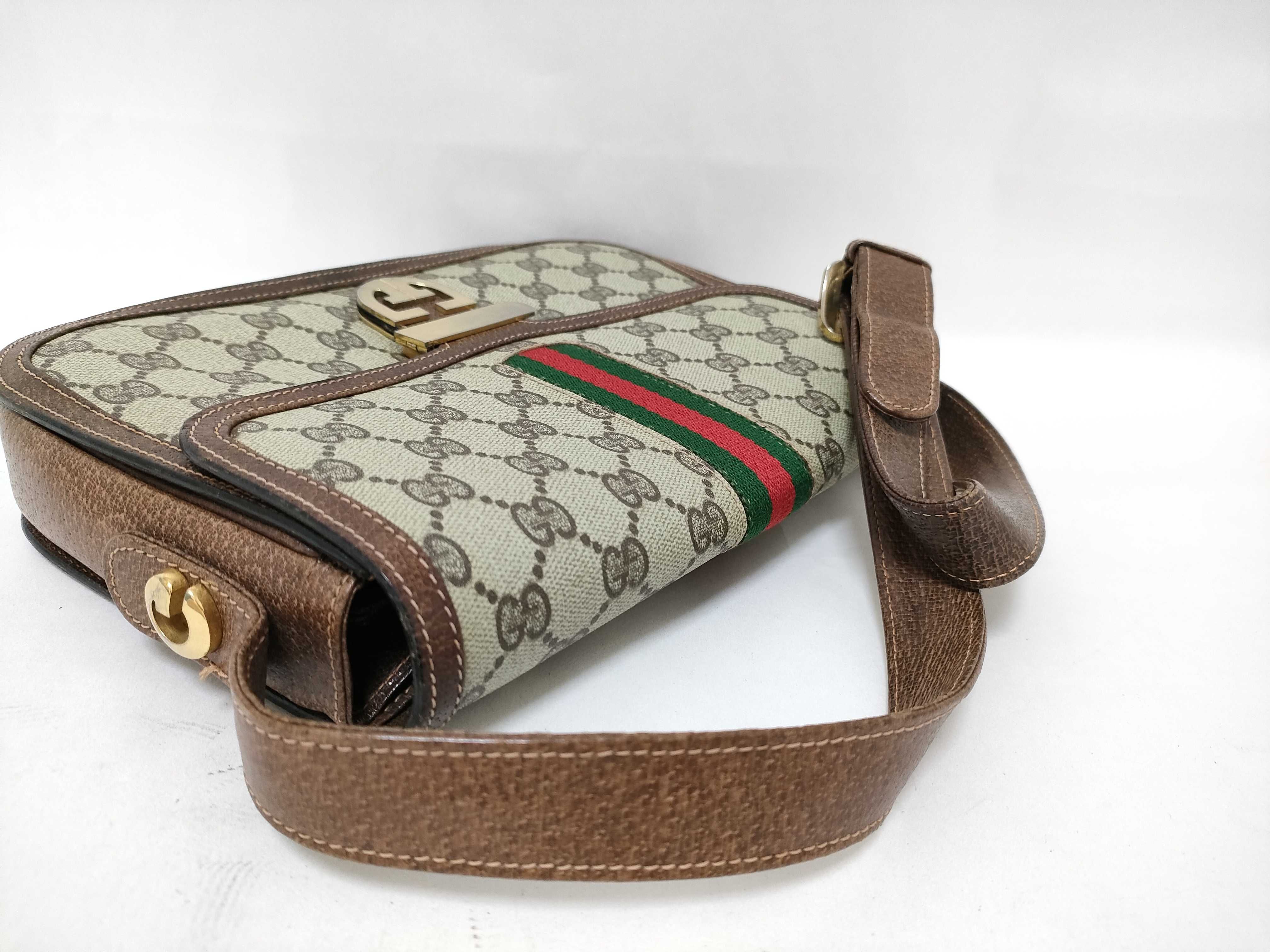 GG Supreme Gucci Sherry GG Supreme Shoulder Bag — view 3