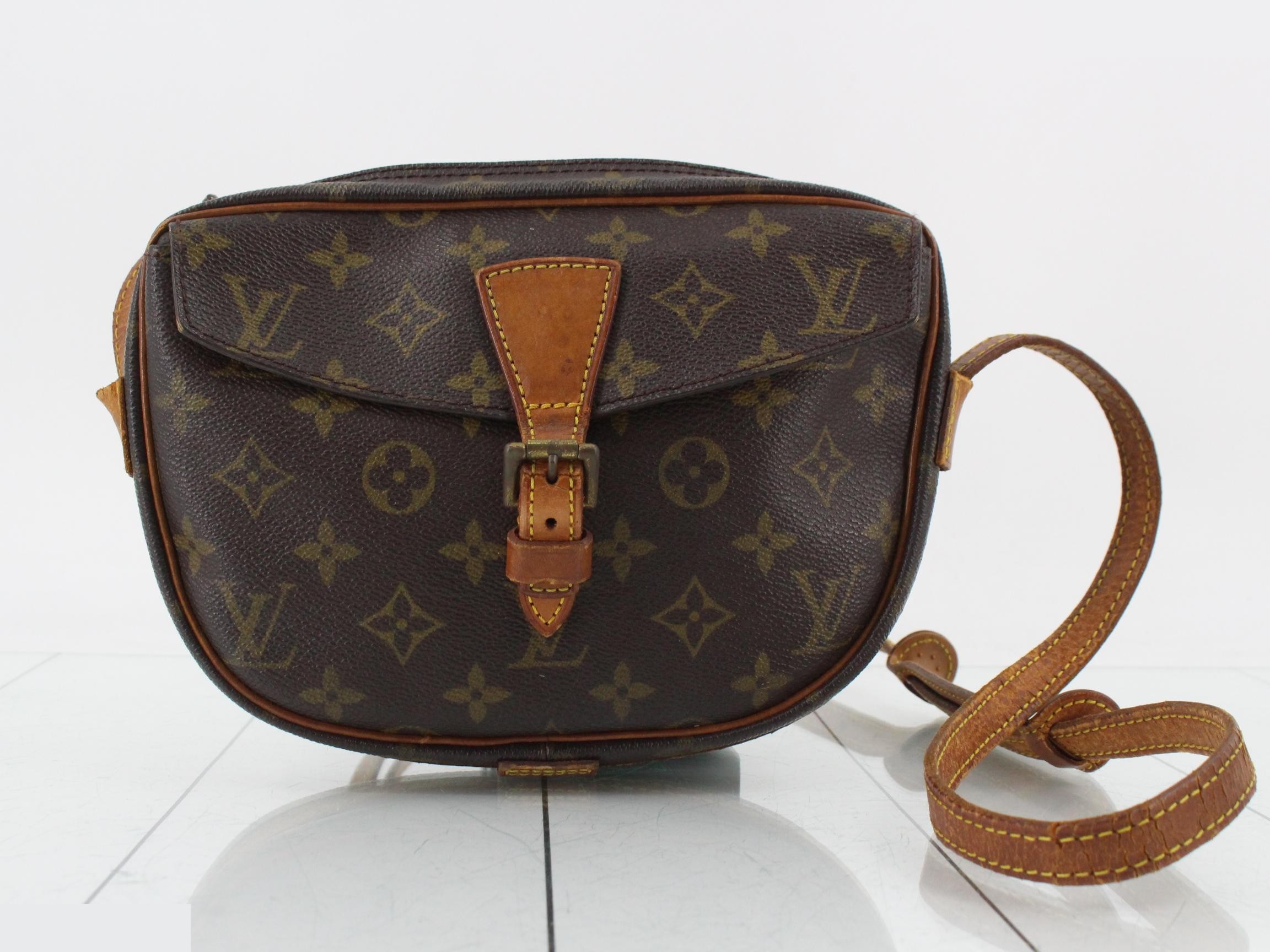 Monogram Jeune Fille 23 Shoulder Bag