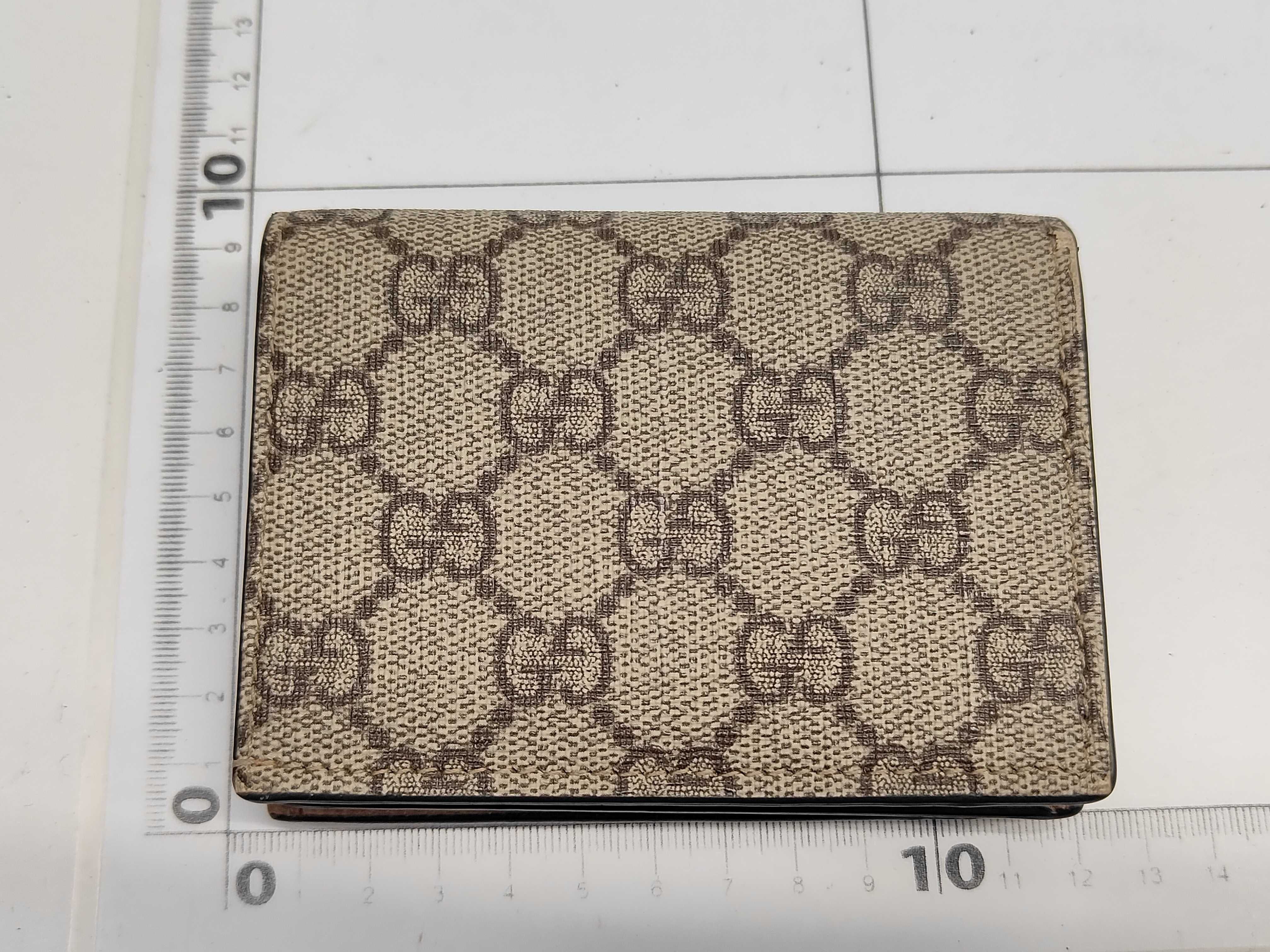 GG Supreme 658610 Bi-fold Wallet Compact Wallet — view 2