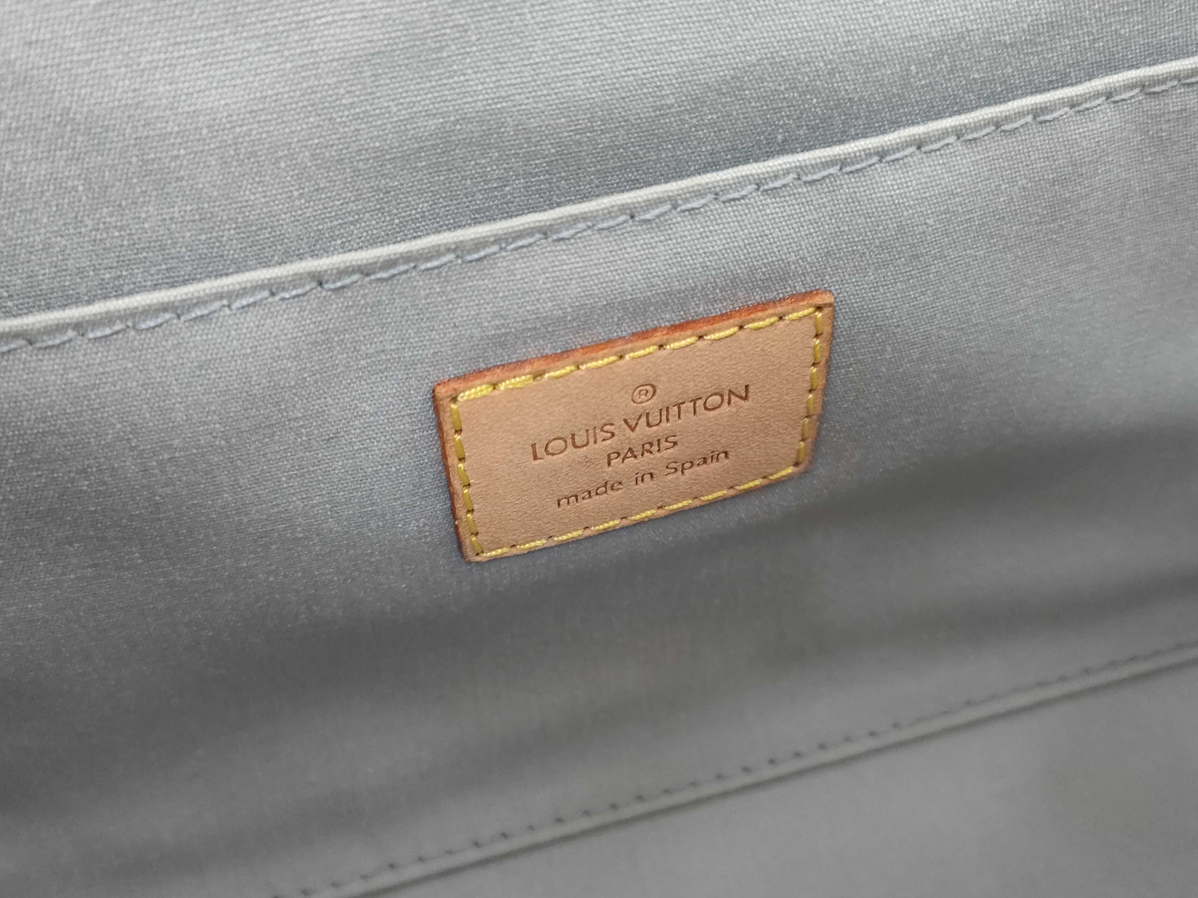 Vernis Roxbury Drive Handbag — view 11