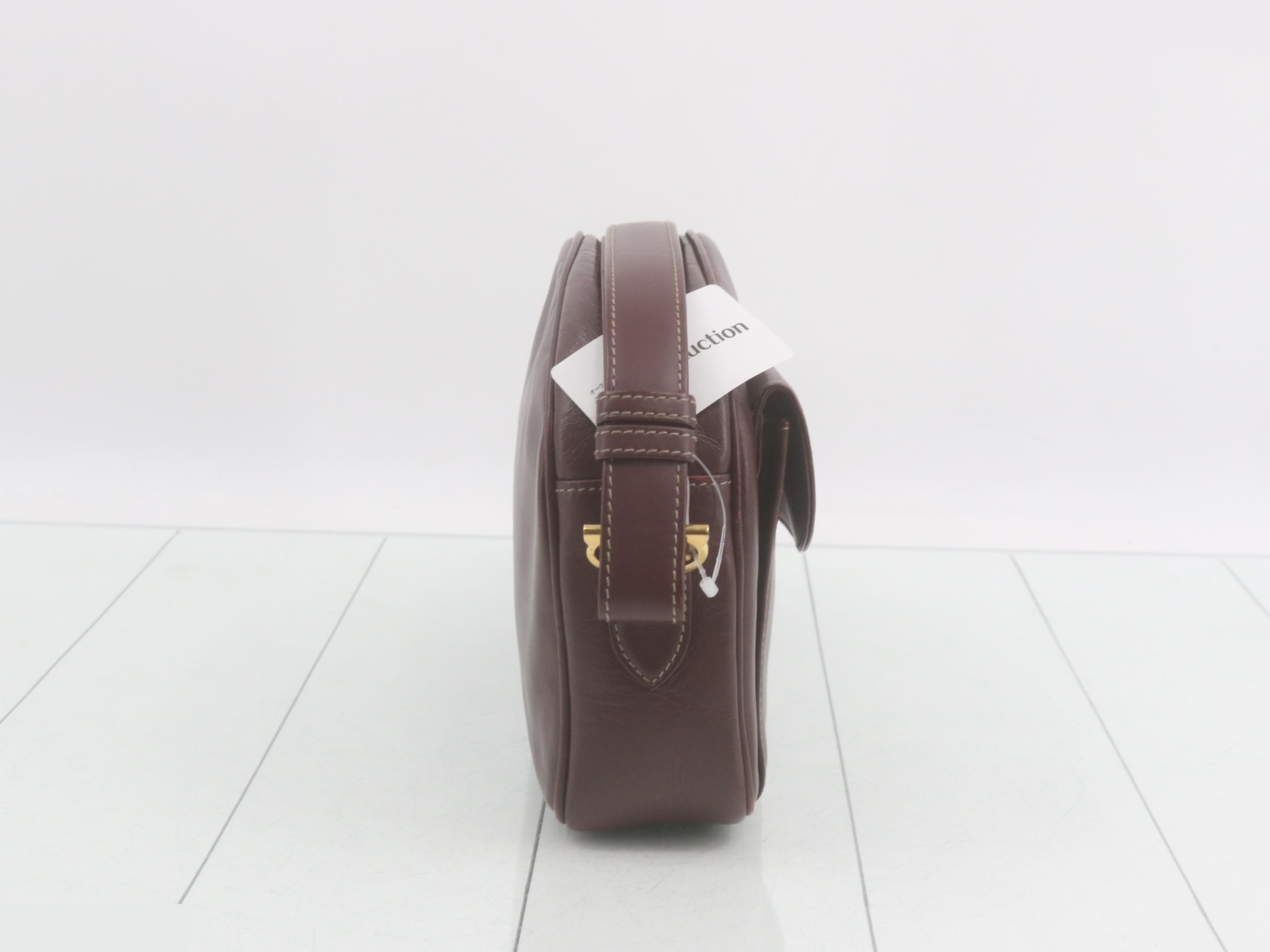 Must Shoulder Bag, Bordeaux Leather — view 4