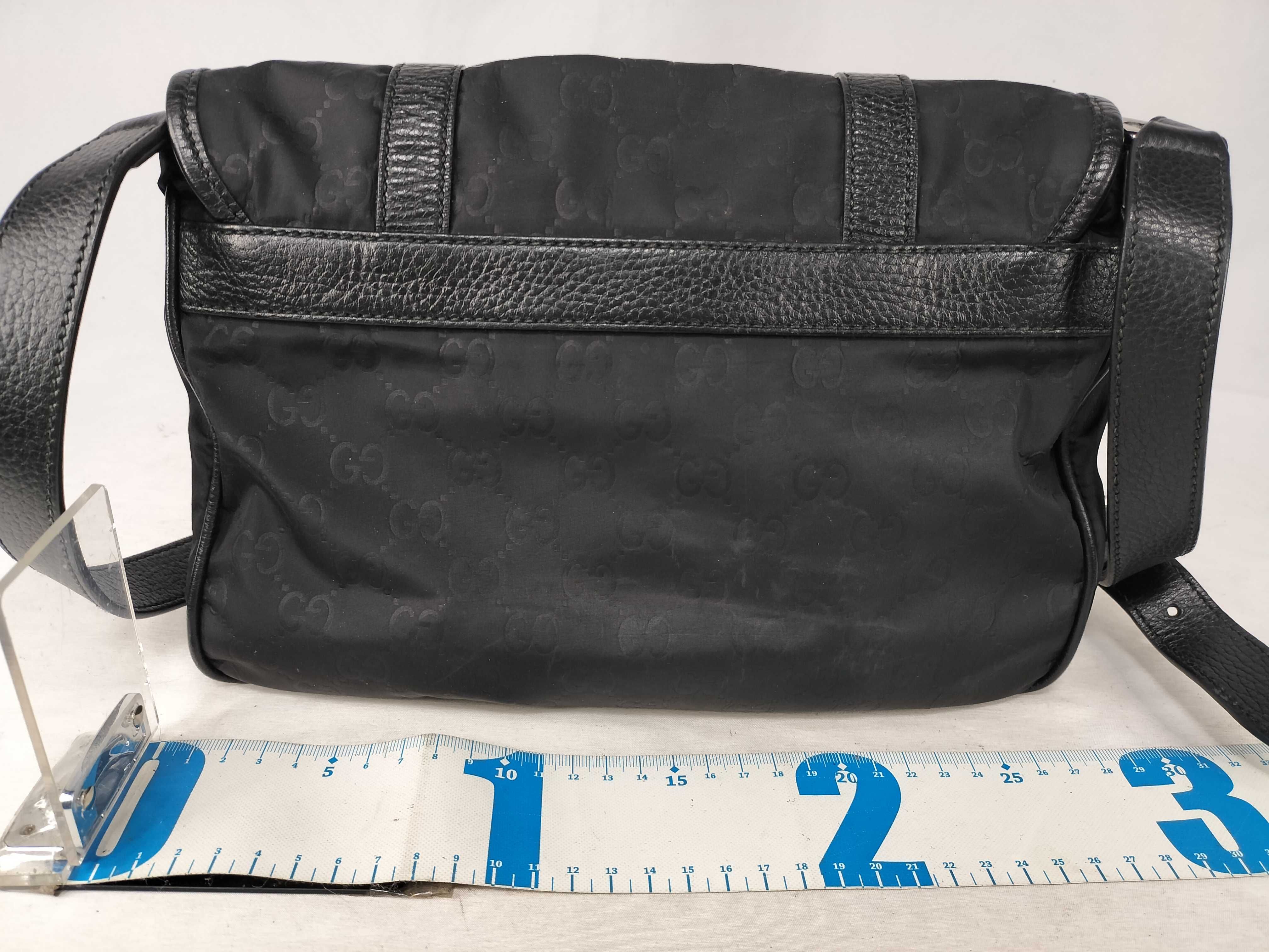GG Gucci Messenger Shoulder Bag — view 2