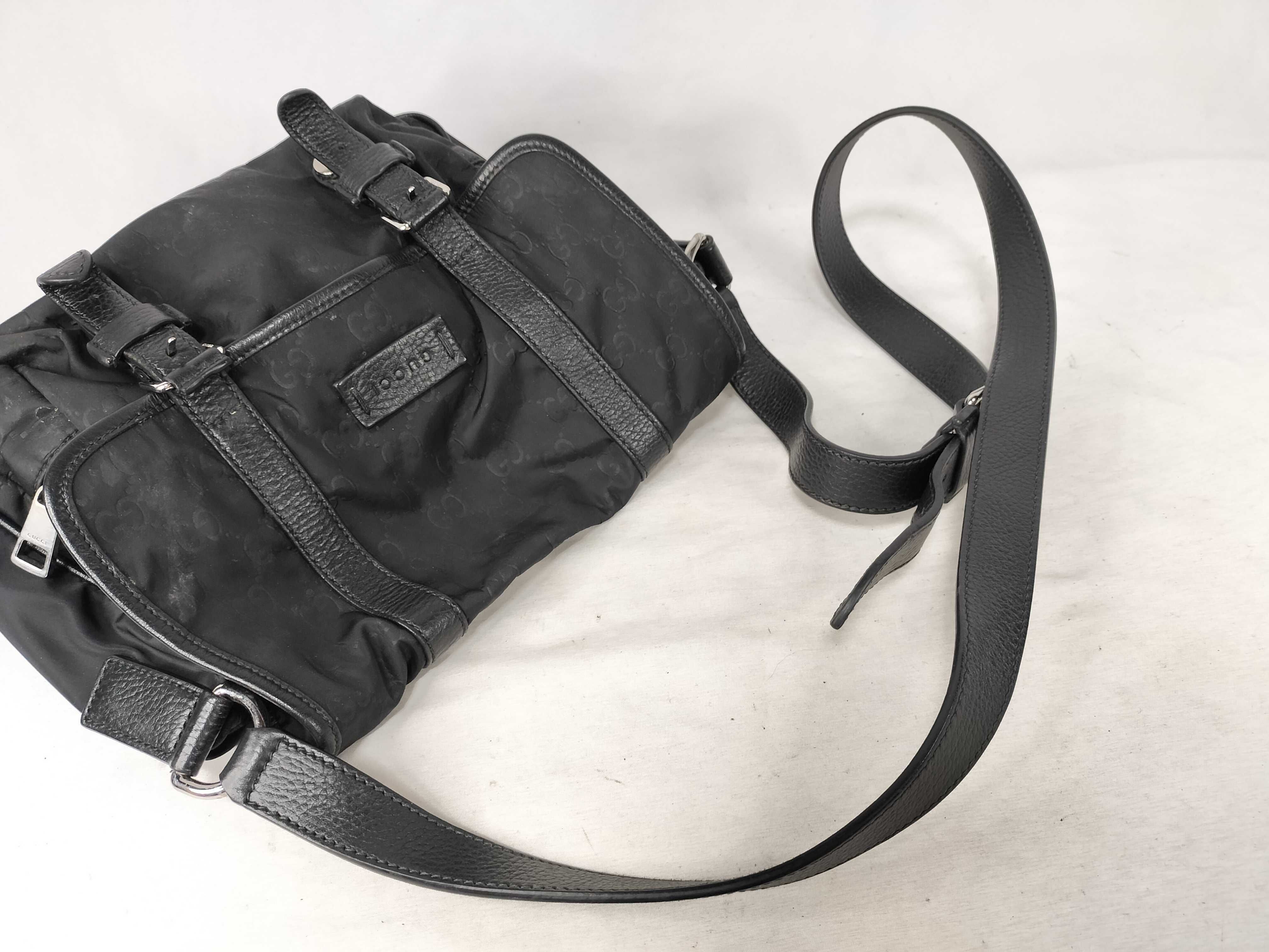 GG Gucci Messenger Shoulder Bag — view 3