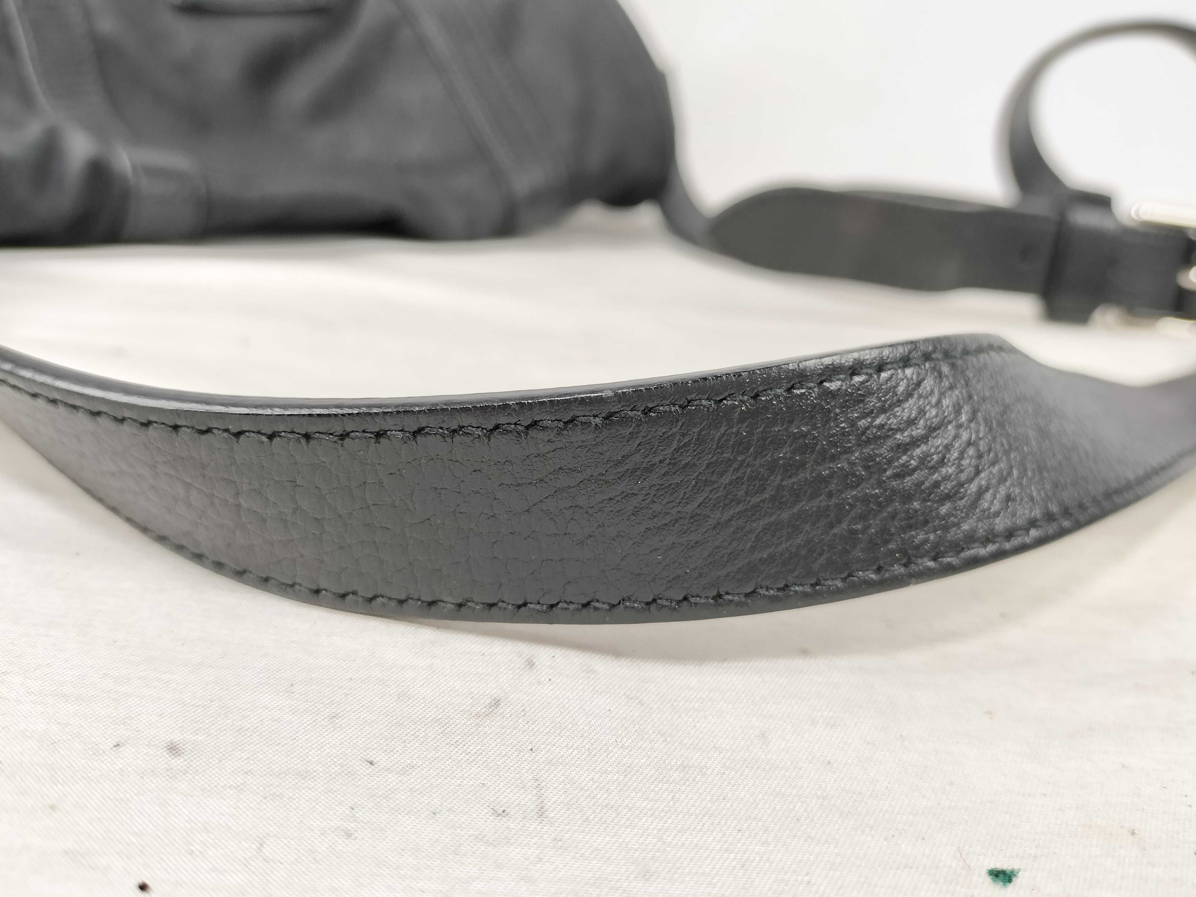 GG Gucci Messenger Shoulder Bag — view 4