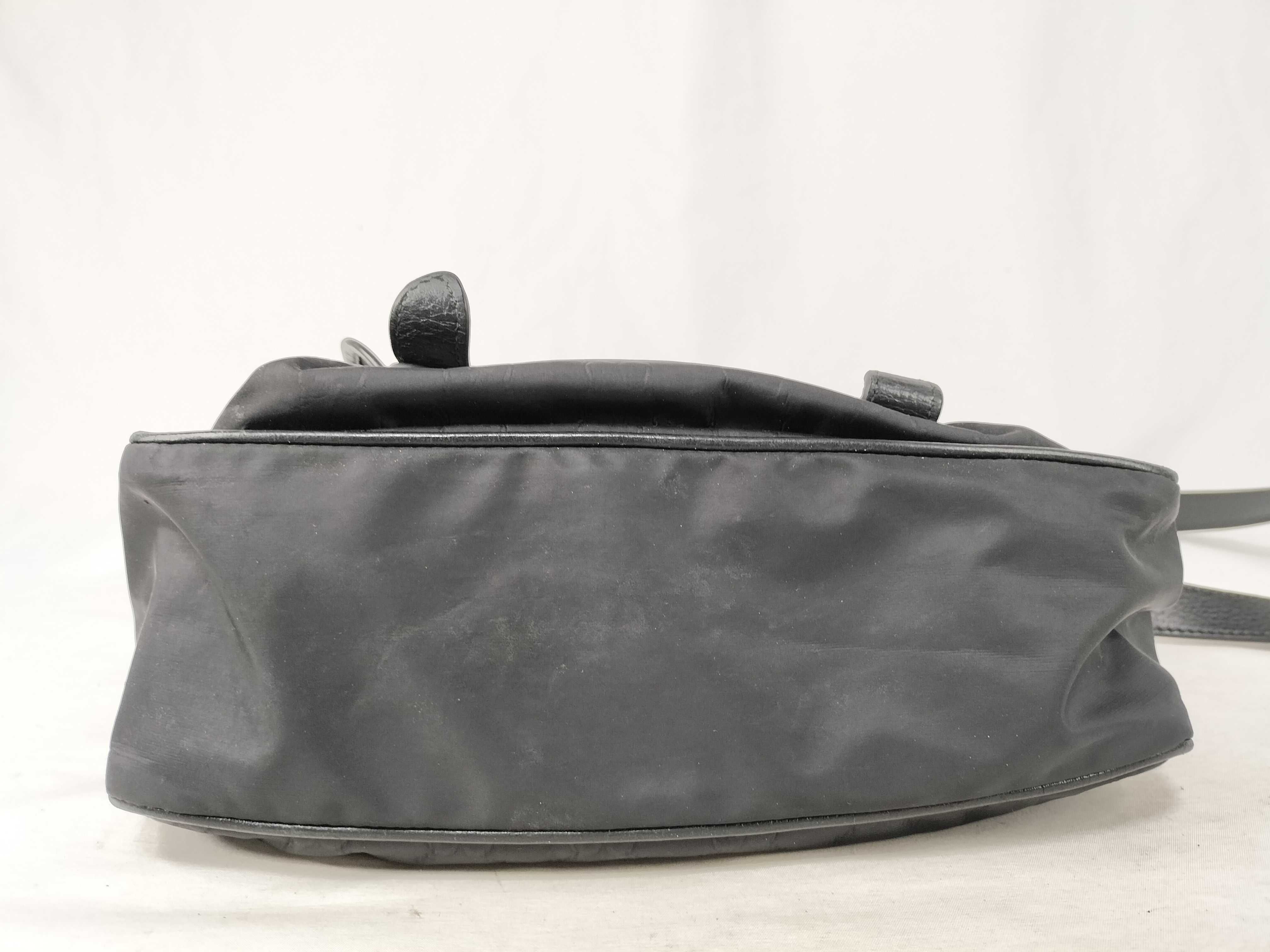 GG Gucci Messenger Shoulder Bag — view 7