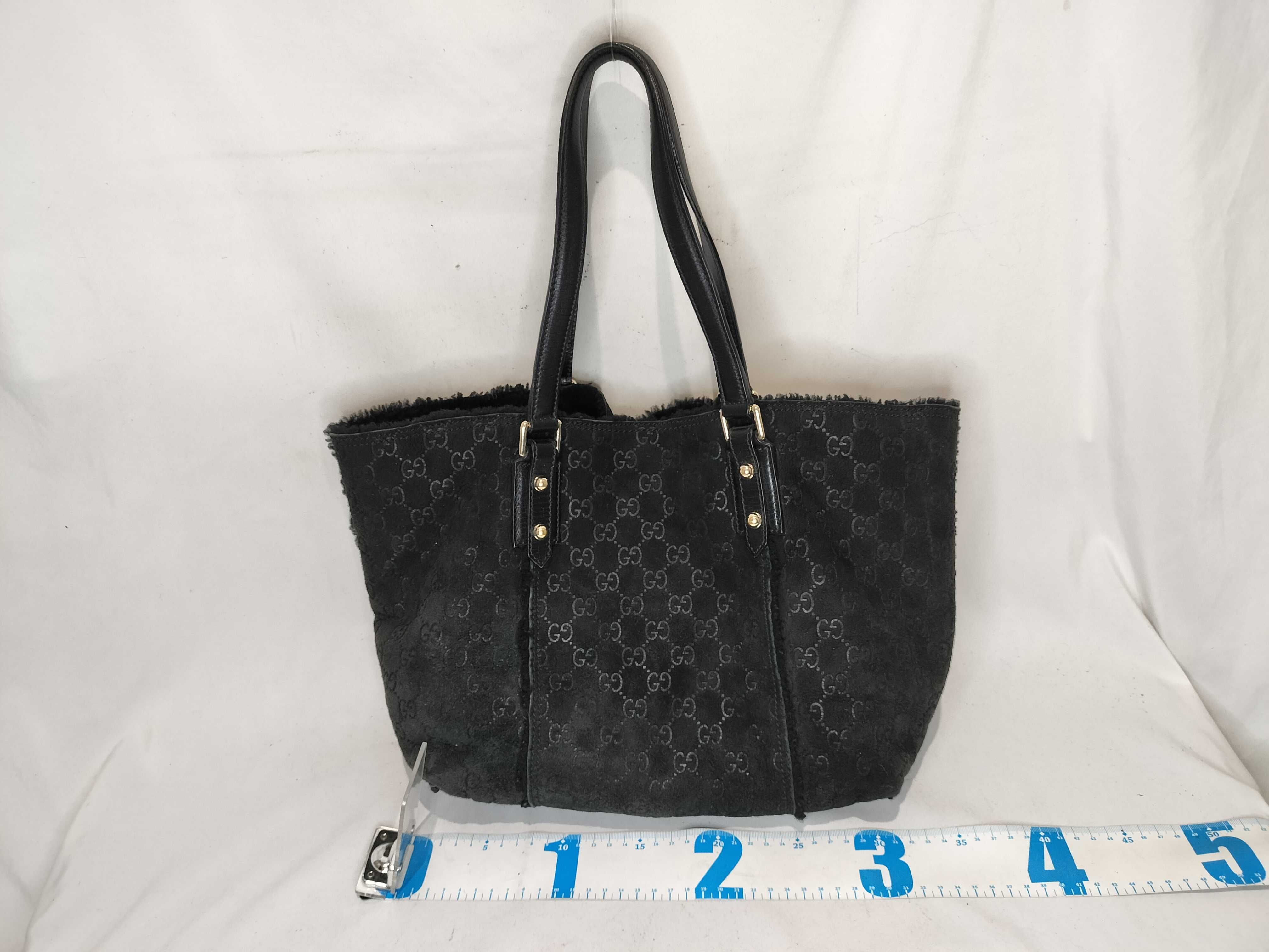 GUCC I Shoulder Bag Black Shoulder Bag — view 3