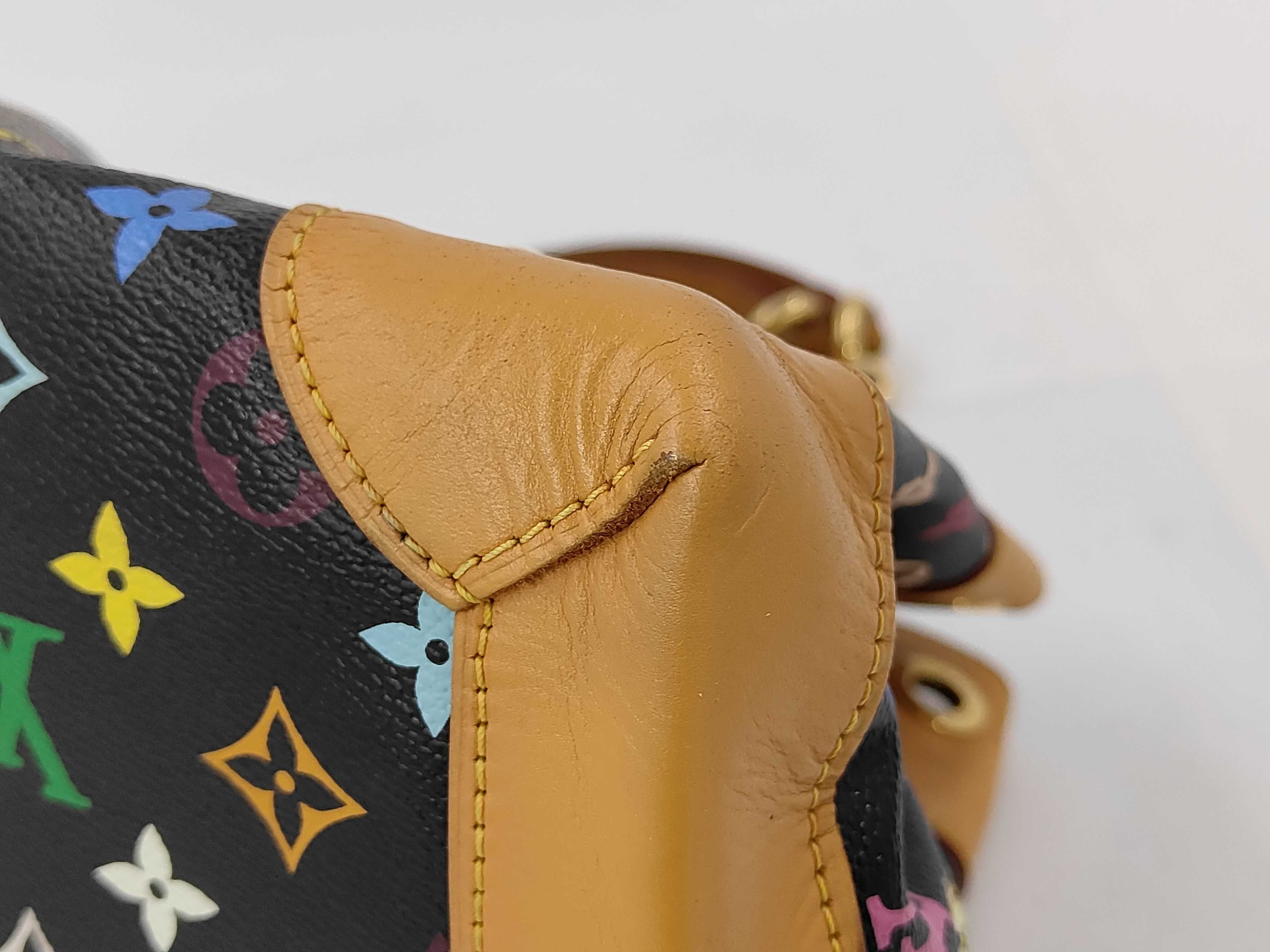 LV Bag Shoulder Bag — view 3