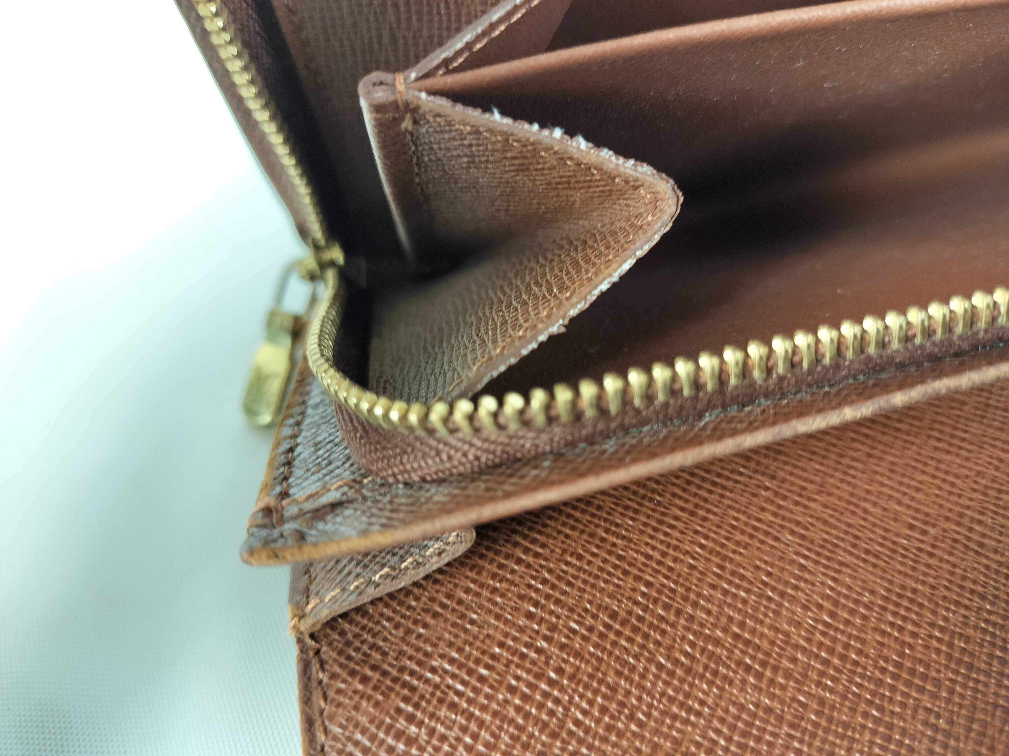 Monogram M61730 Portefeuille Trésor Wallet — view 9