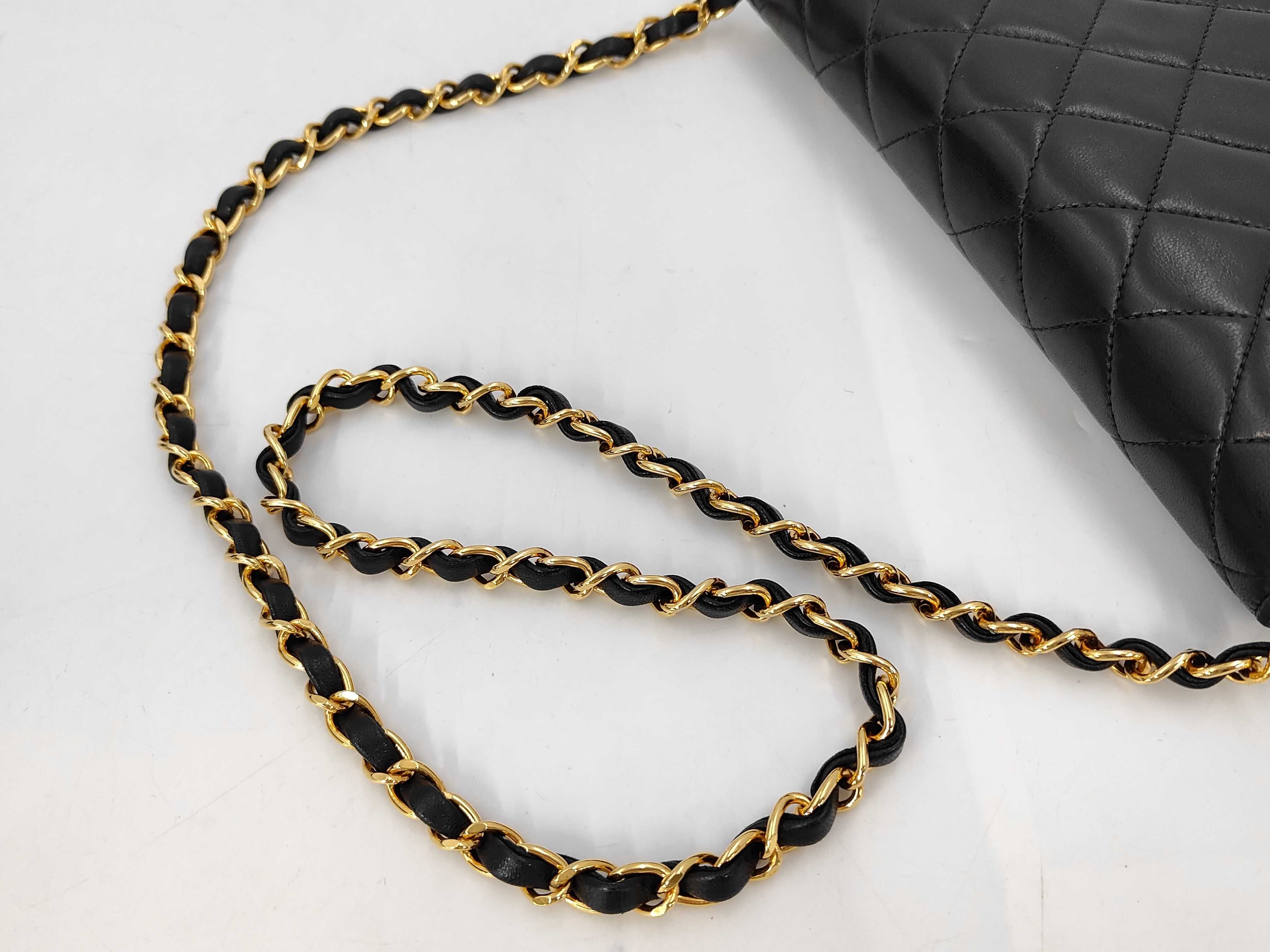 Lambskin Matelassé 22 Push-Lock Gold Hardware Shoulder Bag (Serial Number 3) — view 3