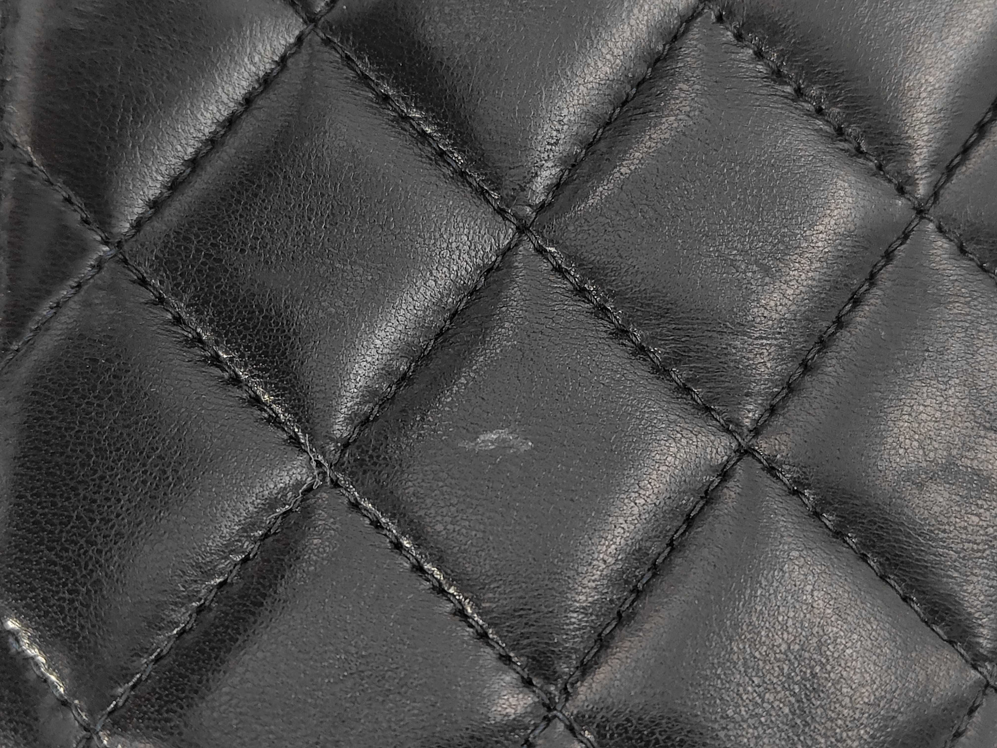 Lambskin Matelassé 22 Push-Lock Gold Hardware Shoulder Bag (Serial Number 3) — view 9