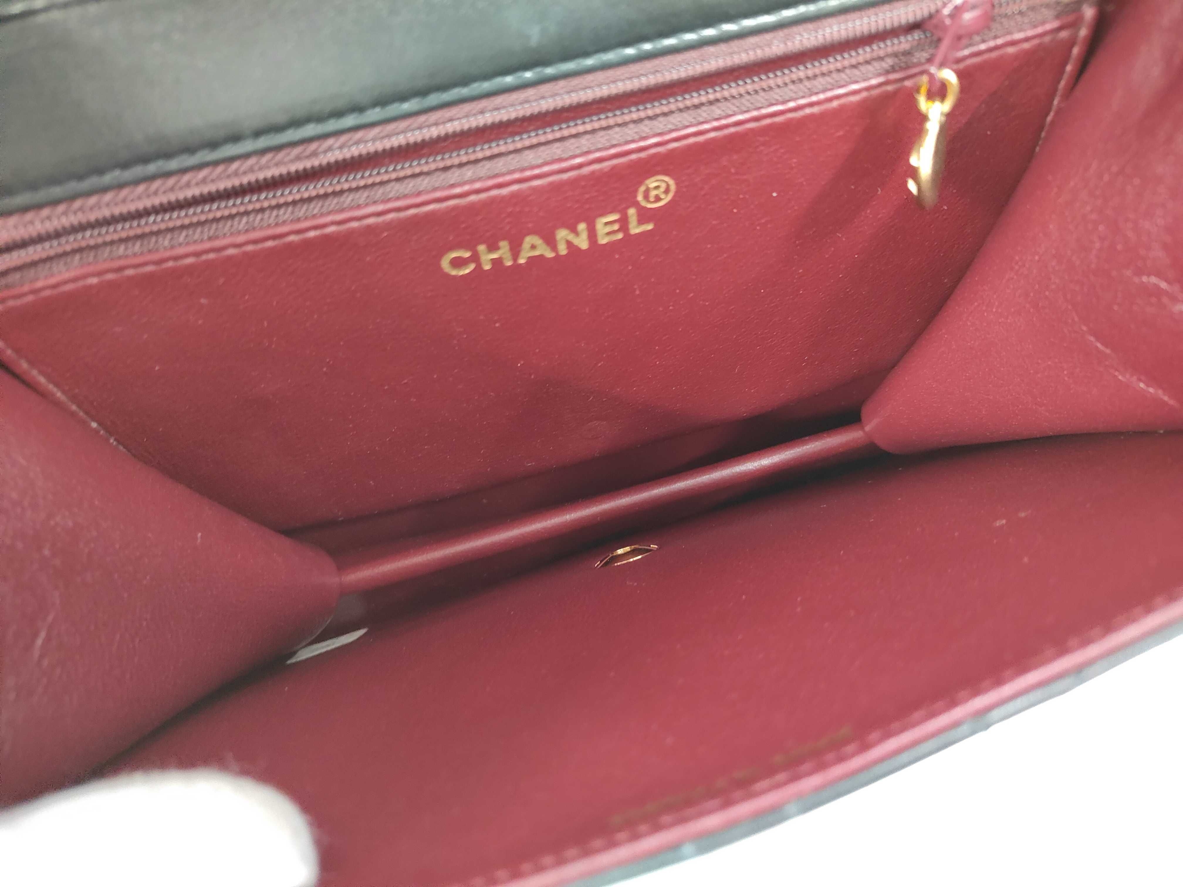 Lambskin Matelassé 22 Push-Lock Gold Hardware Shoulder Bag (Serial Number 3) — view 10