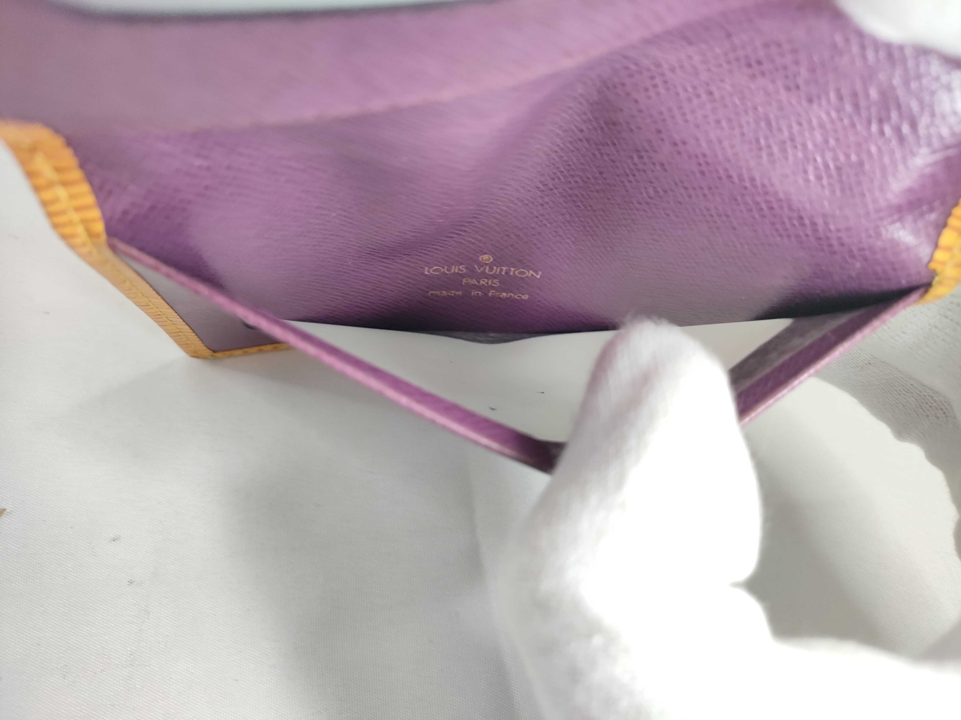 Epi LV Pass Case Yellow Card Case — view 10