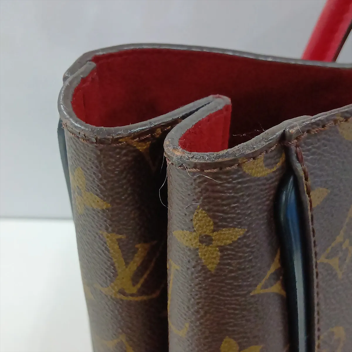 Monogram x Leather Kimono PM M41856 DU3185 Red x Brown — view 13