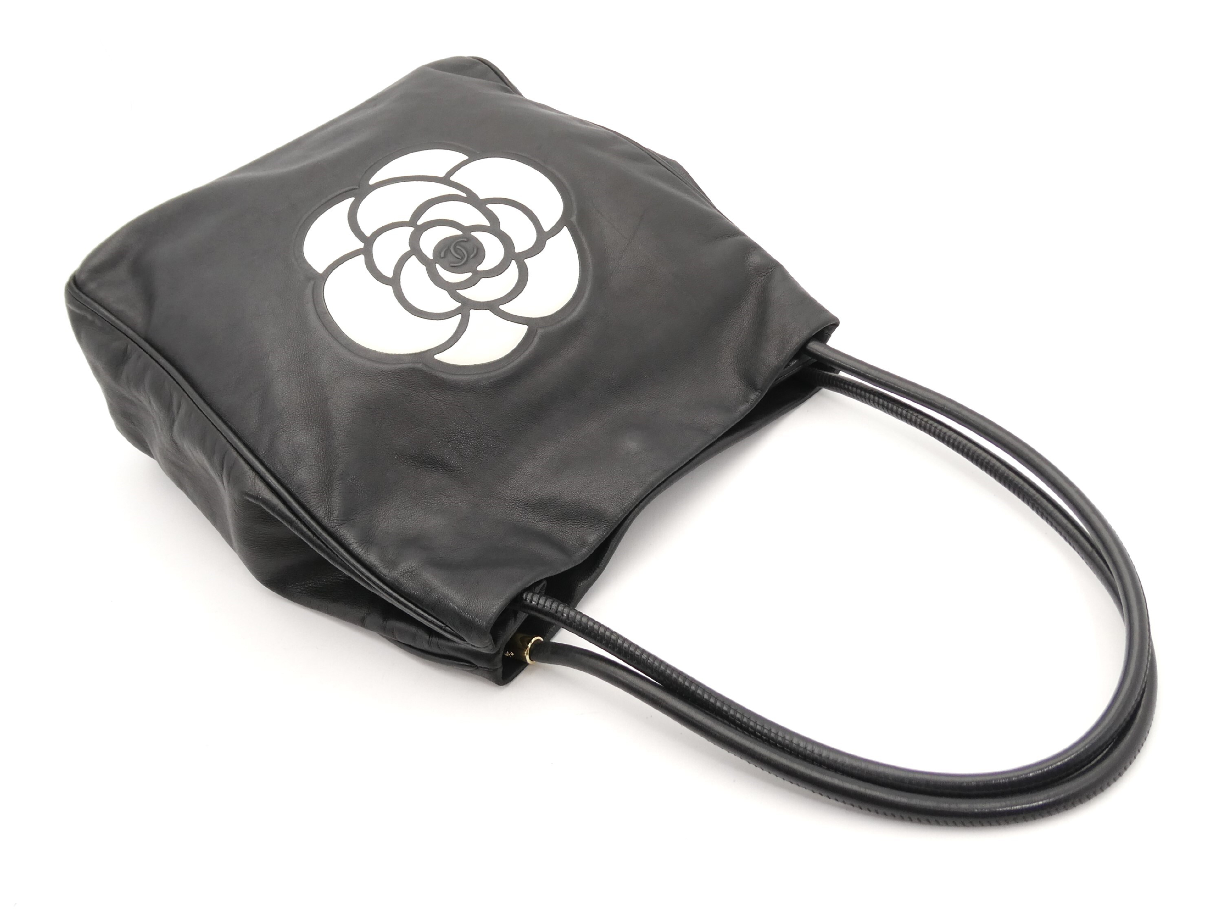 Camellia Coco Mark Leather Shoulder Bag — view 6