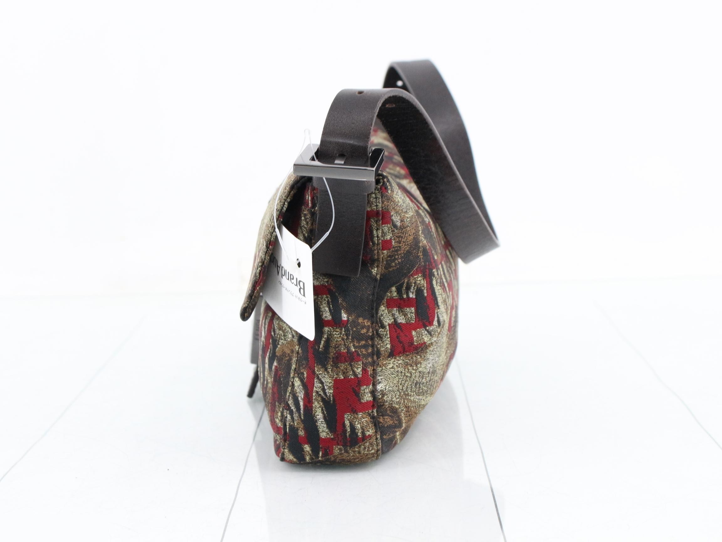 Baguette Shoulder Bag — view 3