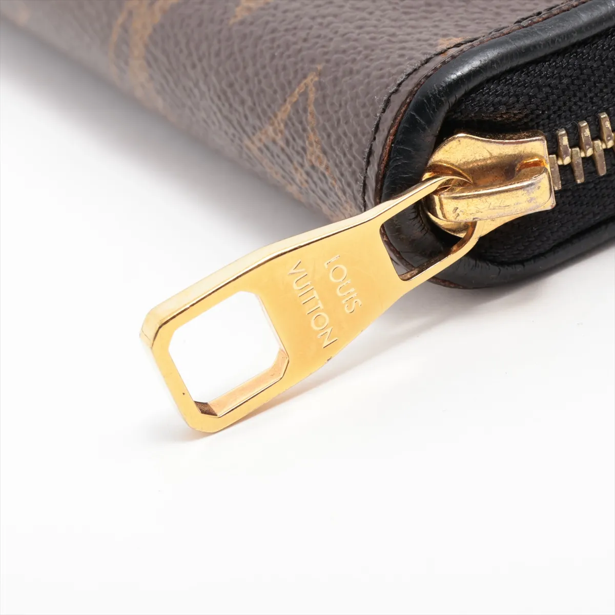 Monogram Zippy Wallet Retiro M61855 MI4117 Noir Round Zip Wallet — view 14