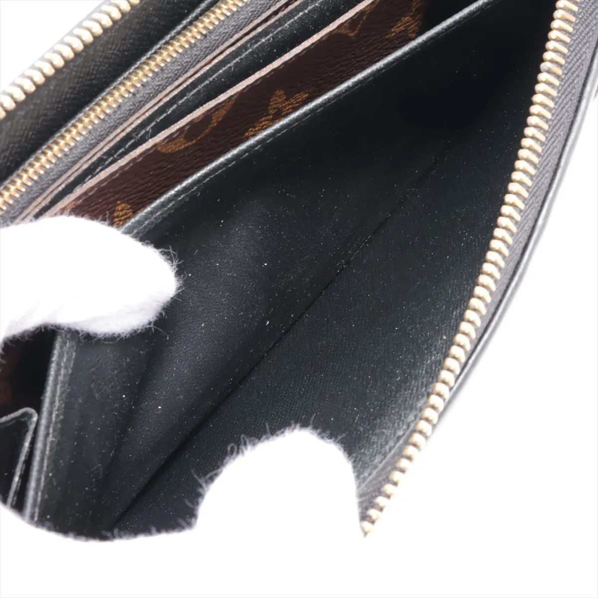 Monogram Zippy Wallet Retiro M61855 MI4117 Noir Round Zip Wallet — view 9
