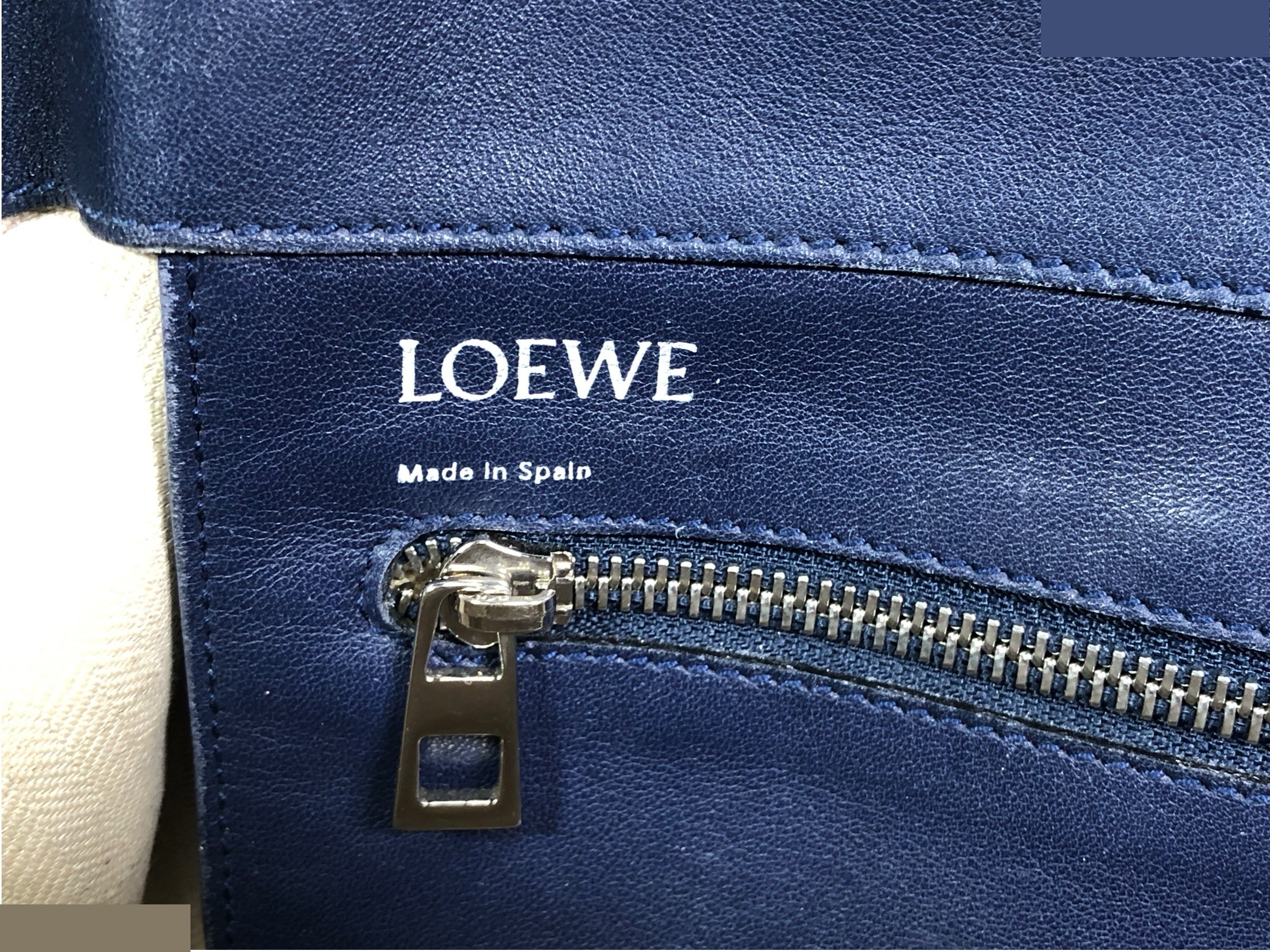 East West Anagram Tote Bag 051410 — view 11