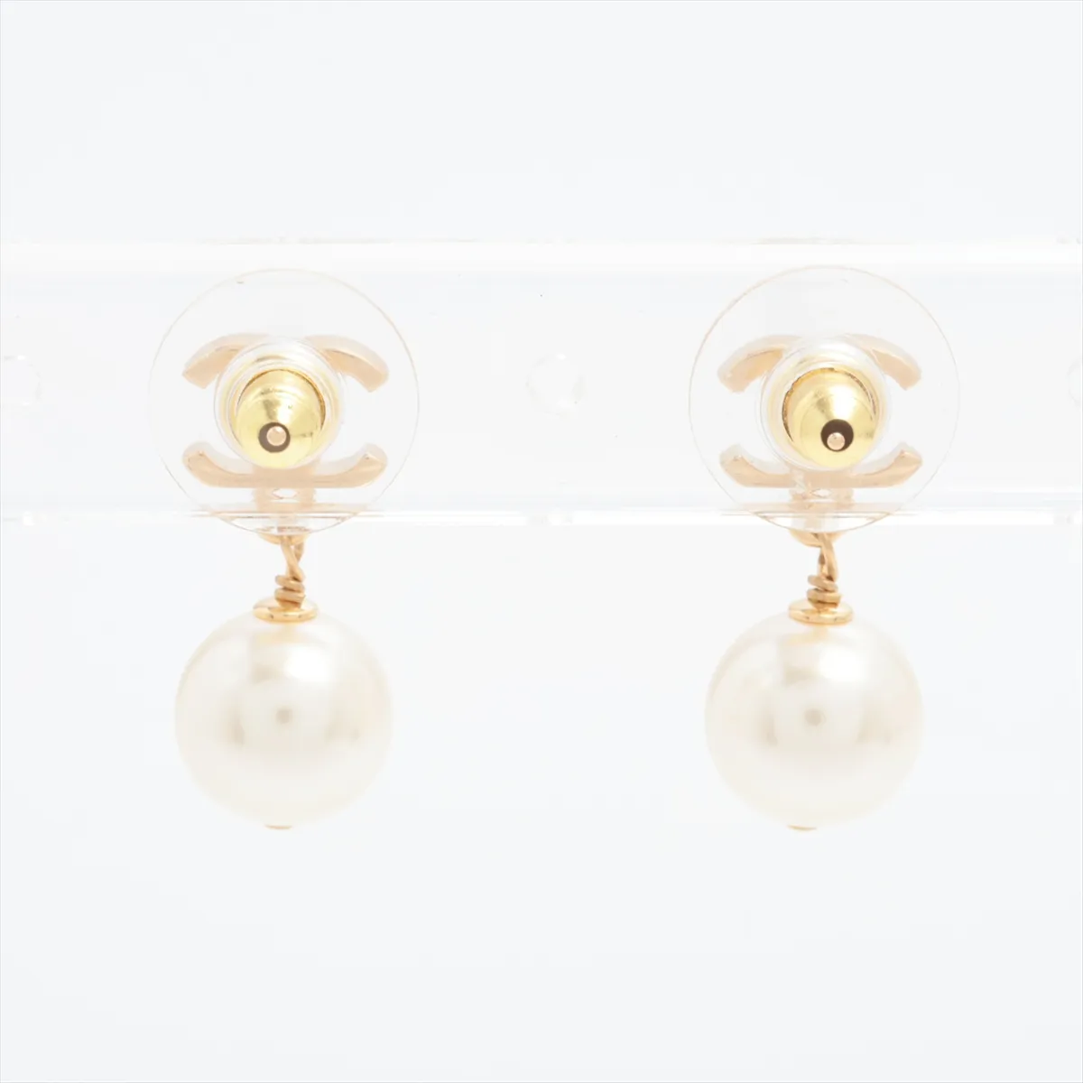 Coco Mark B26B Earrings (Pair) GP x Faux Pearl Gold Scratches — view 2