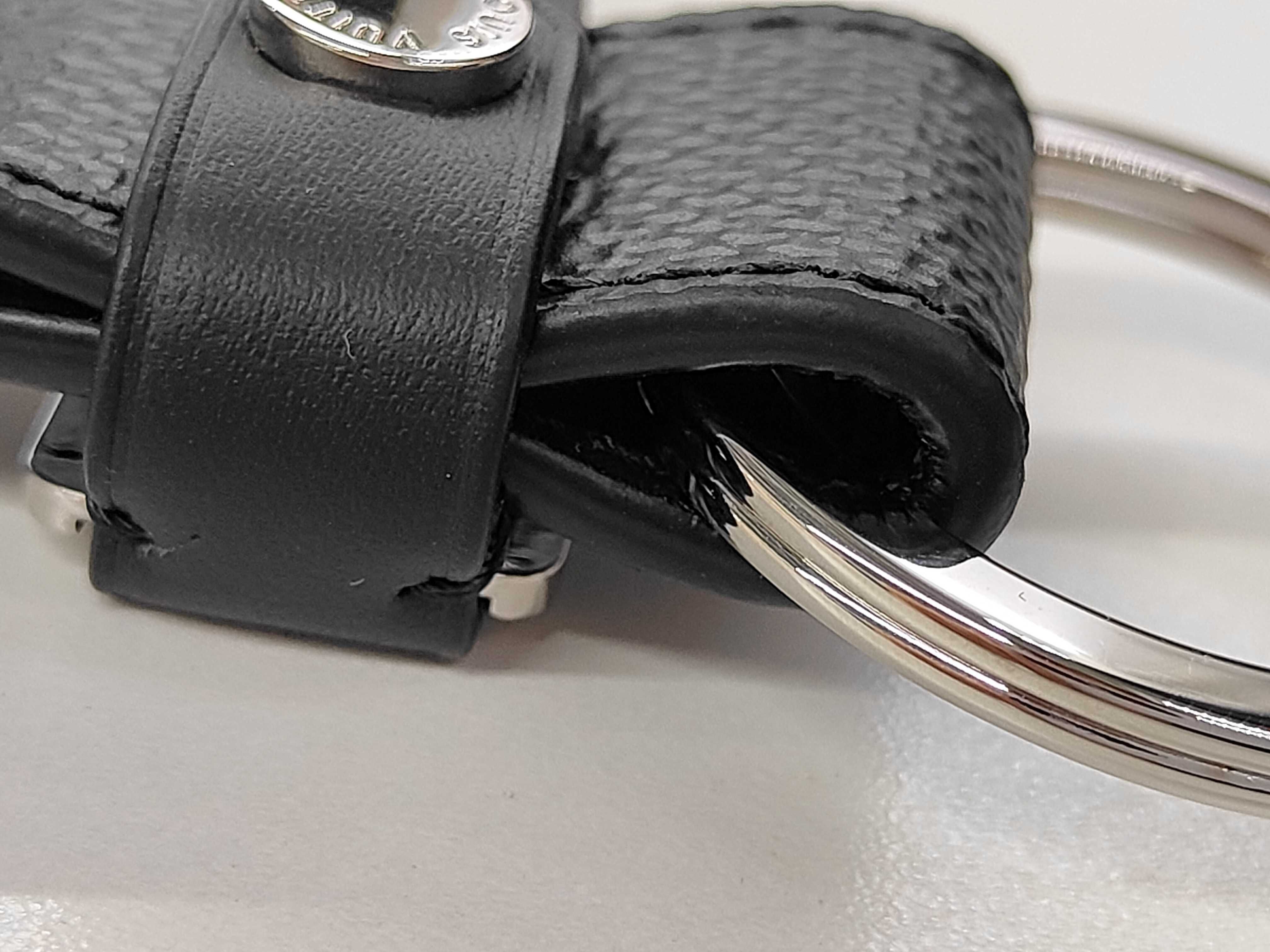 Damier Graphite Dragonne M62706 Key Case — view 4