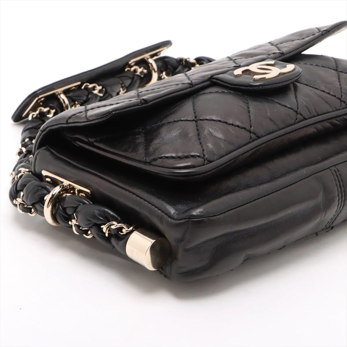 Matelasse Lambskin Chain Shoulder Bag Black Gold Hardware 11082063 11th Series — view 4