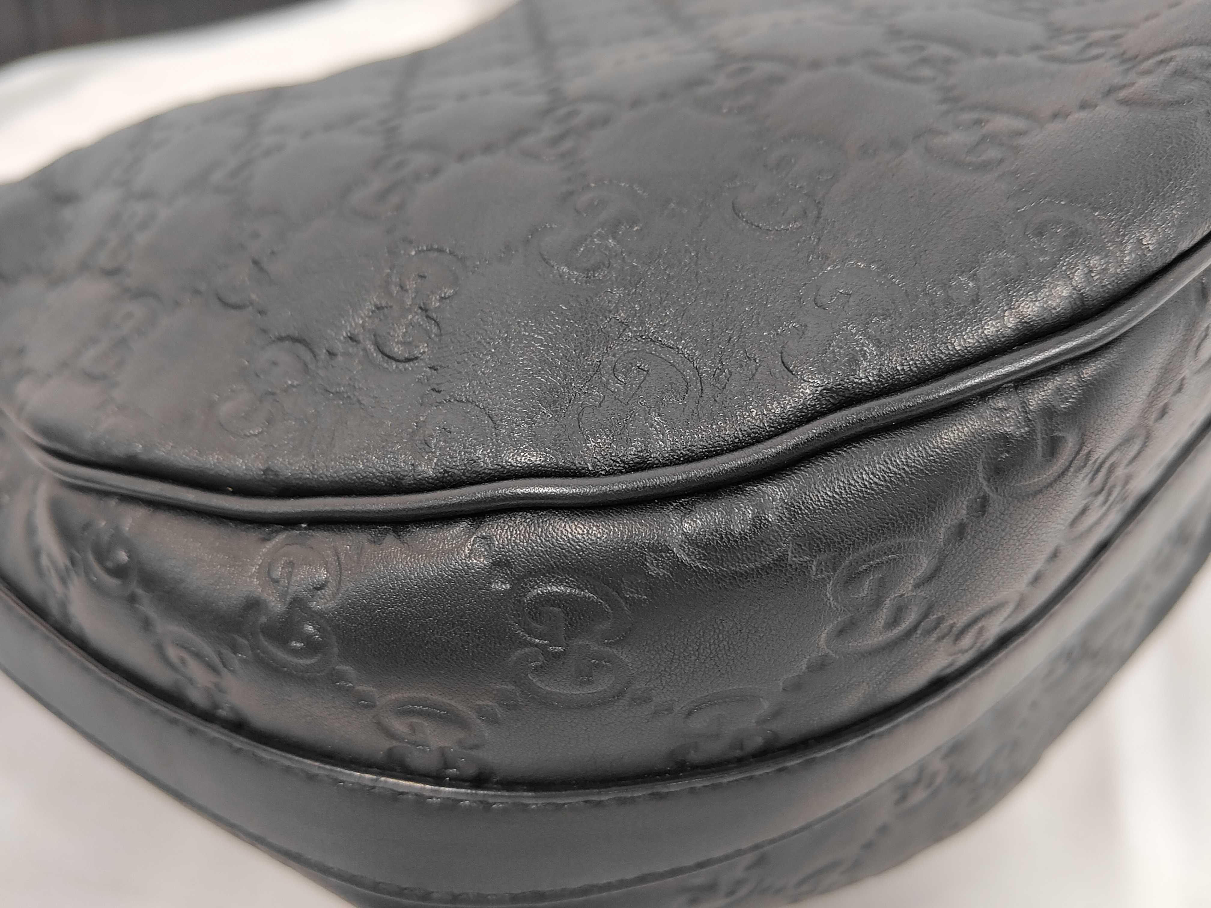 Black Leather Pea Shoulder Bag — view 3