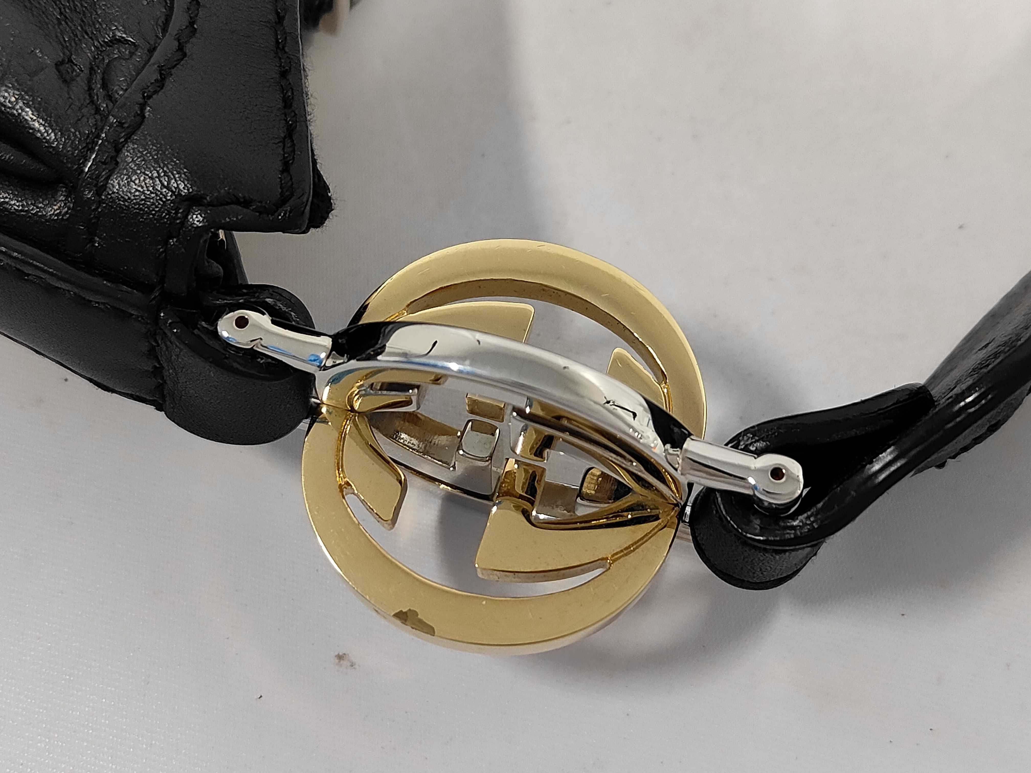 Black Leather Pea Shoulder Bag — view 6