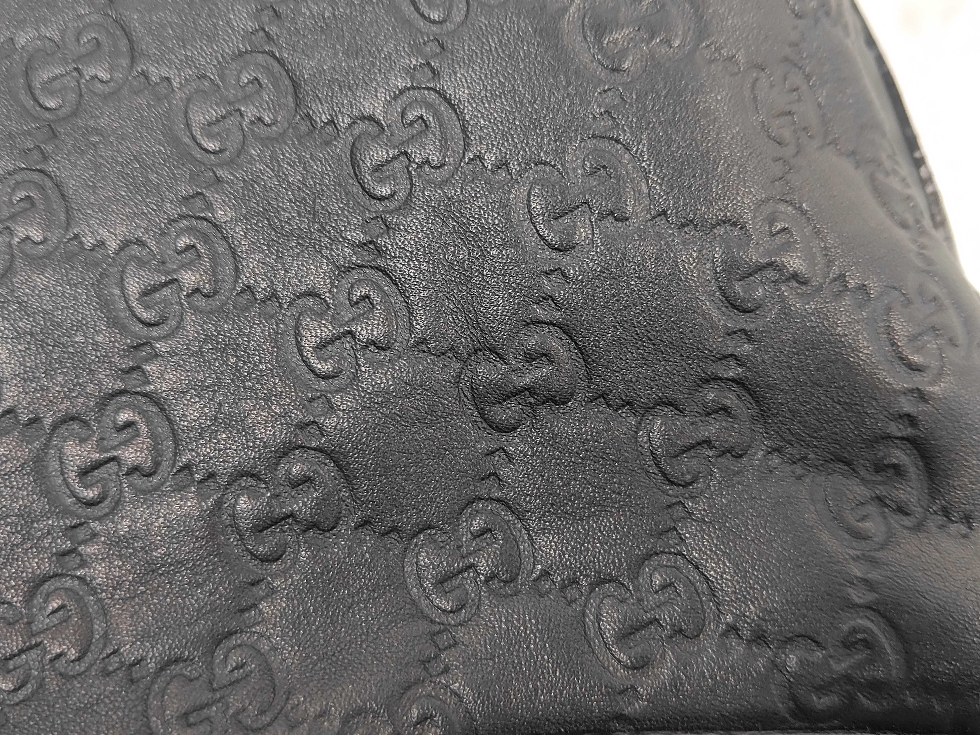 Black Leather Pea Shoulder Bag — view 10