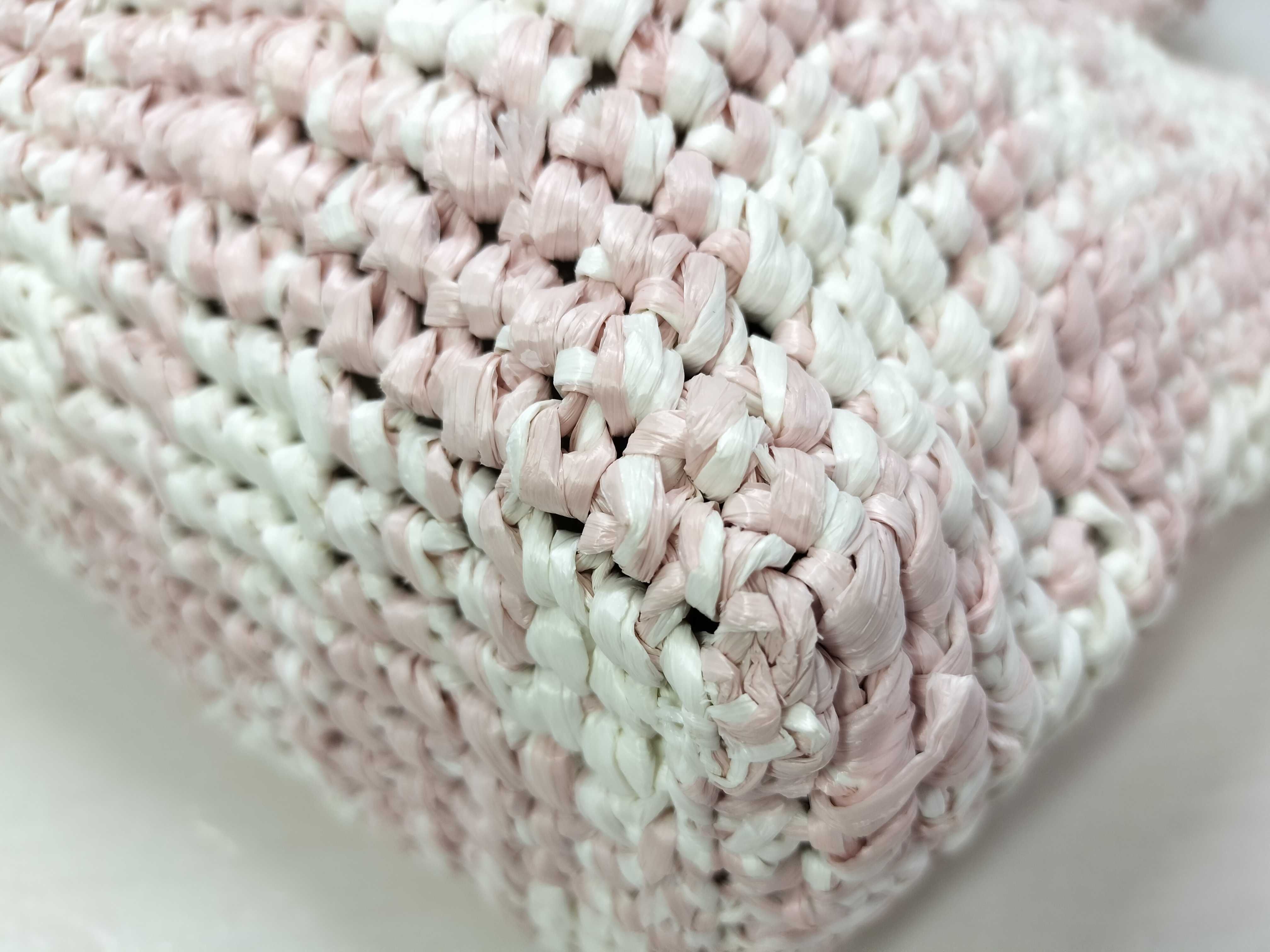 Raffia Handbag Pink x White Handbag — view 6