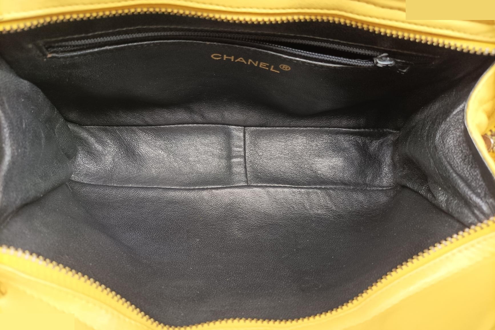 Matelassé Tassel Lambskin Yellow — view 6